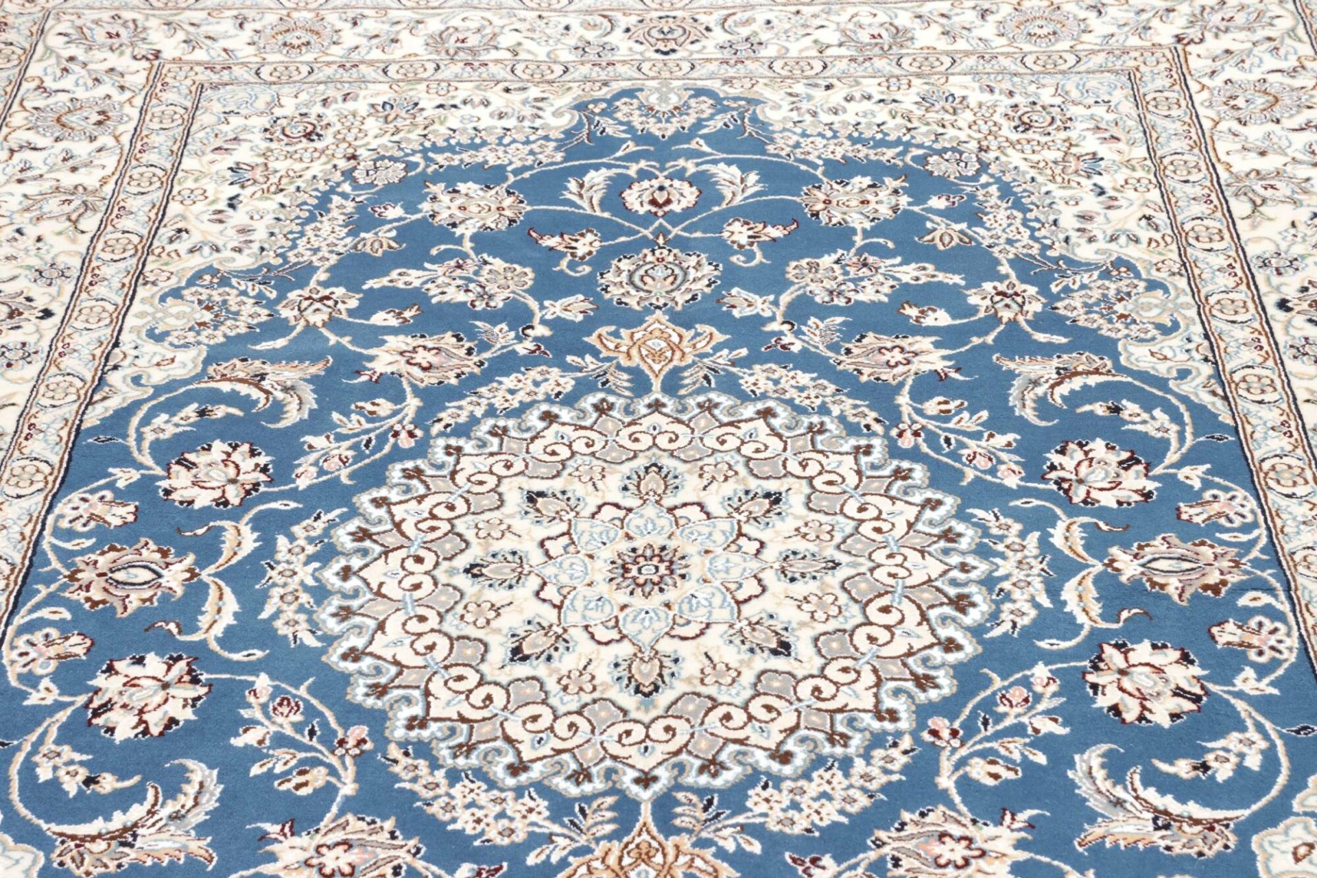 perserteppich-nain-156-x-246-cm-schurwolle-handgeknupft-exklusiv-8 Nain Perserteppich aus Iran, 156 × 246 cm