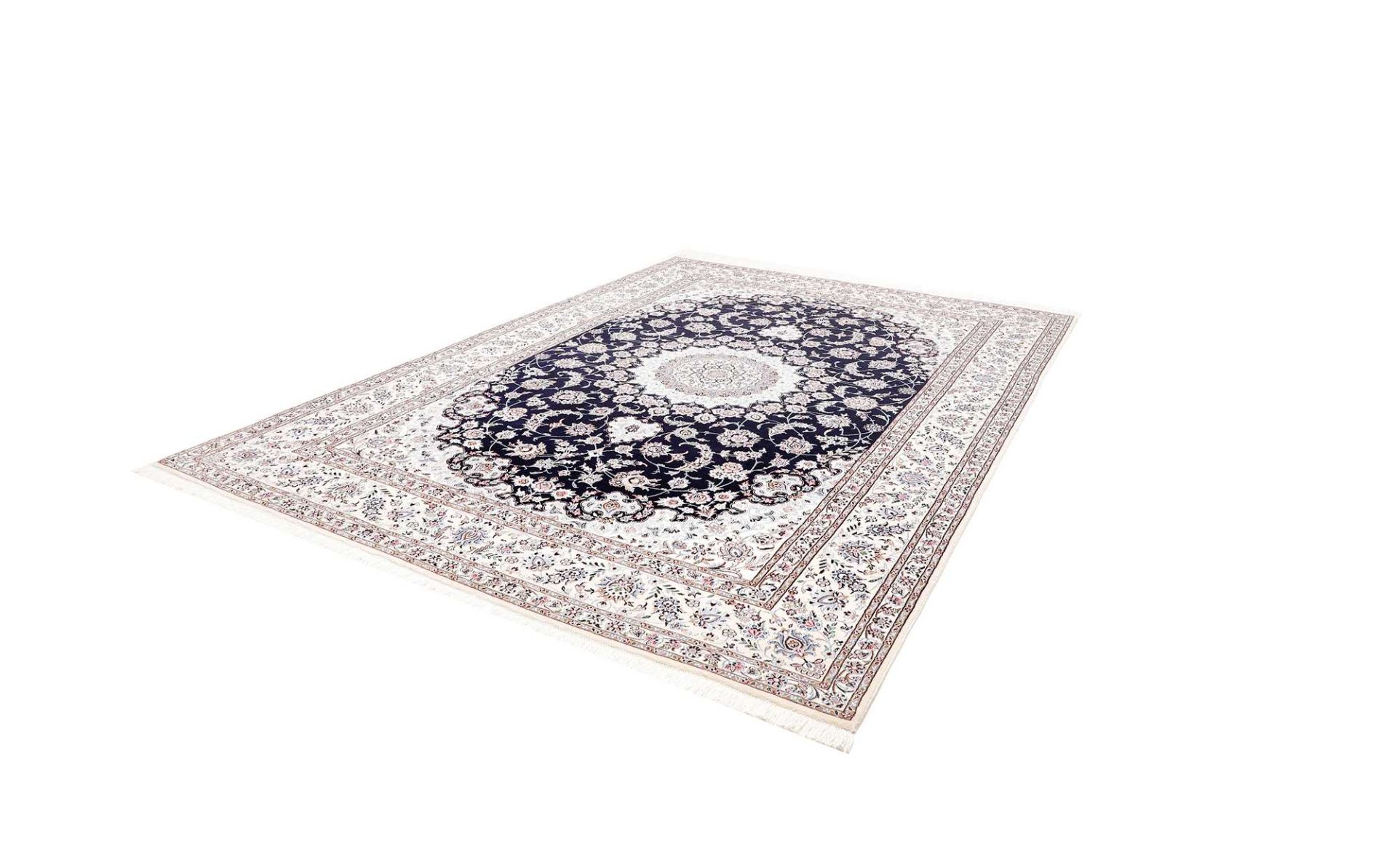 Nain Perserteppich aus Iran, 251 × 354 cm