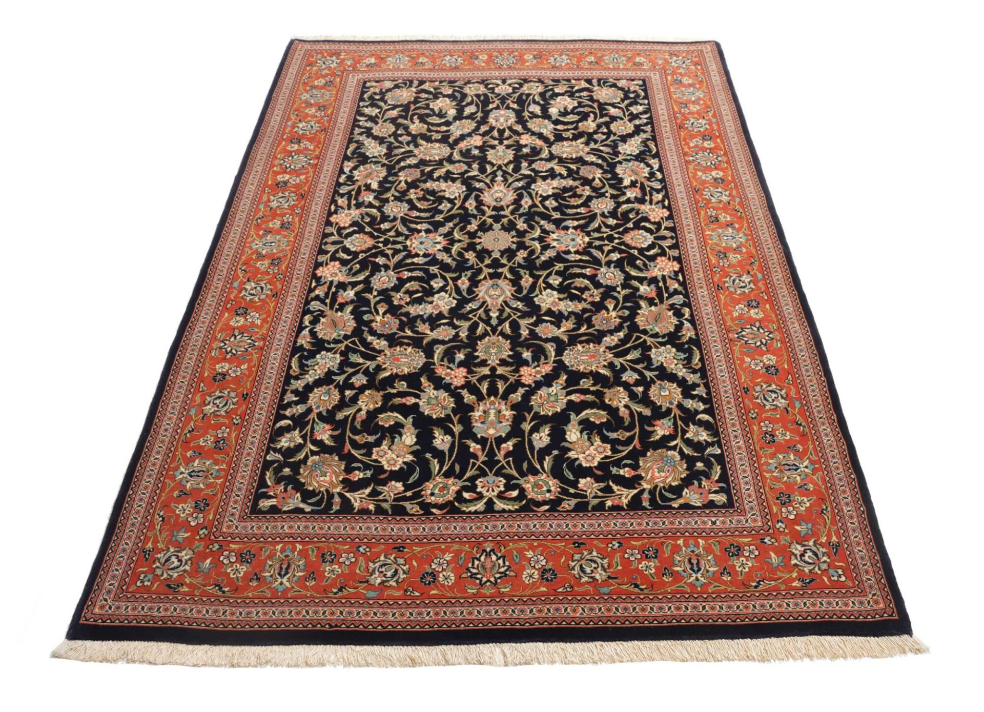 perserteppich-isfahan-134-x-202-cm-schurwolle-handgeknupft-seide-3 Isfahan Perserteppich aus Iran, 134 × 202 cm