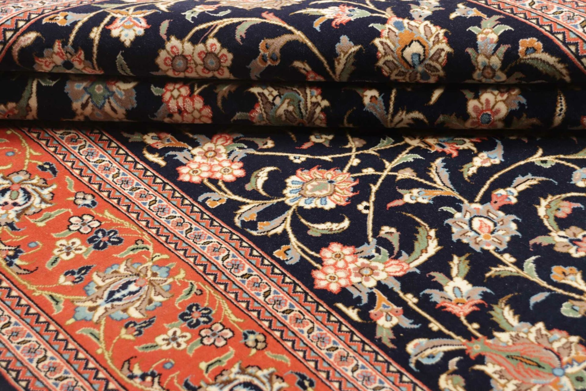 perserteppich-isfahan-134-x-202-cm-schurwolle-handgeknupft-seide-10 Isfahan Perserteppich aus Iran, 134 × 202 cm