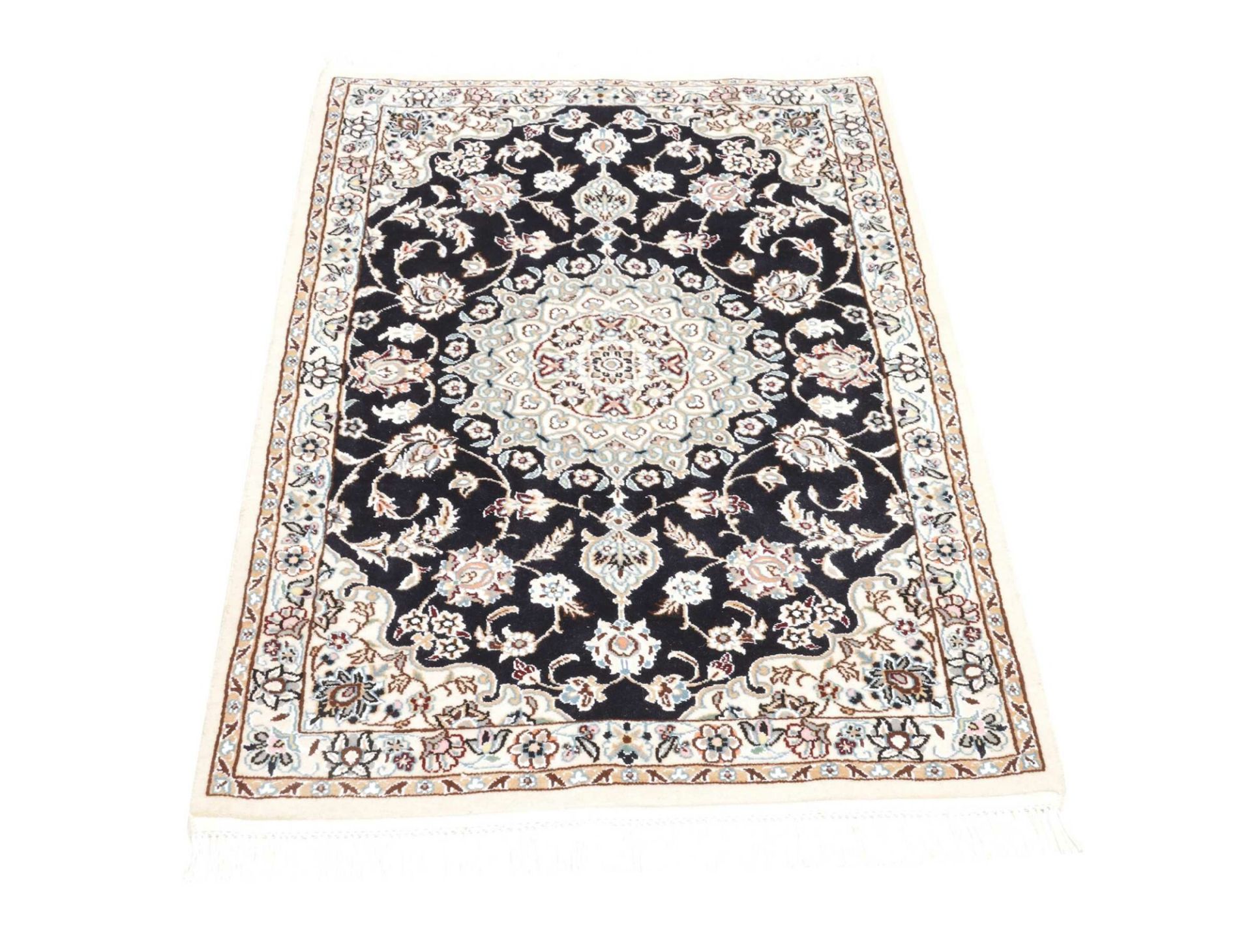 Handgeknüpfter Nain Perserteppich 79 × 118 cm