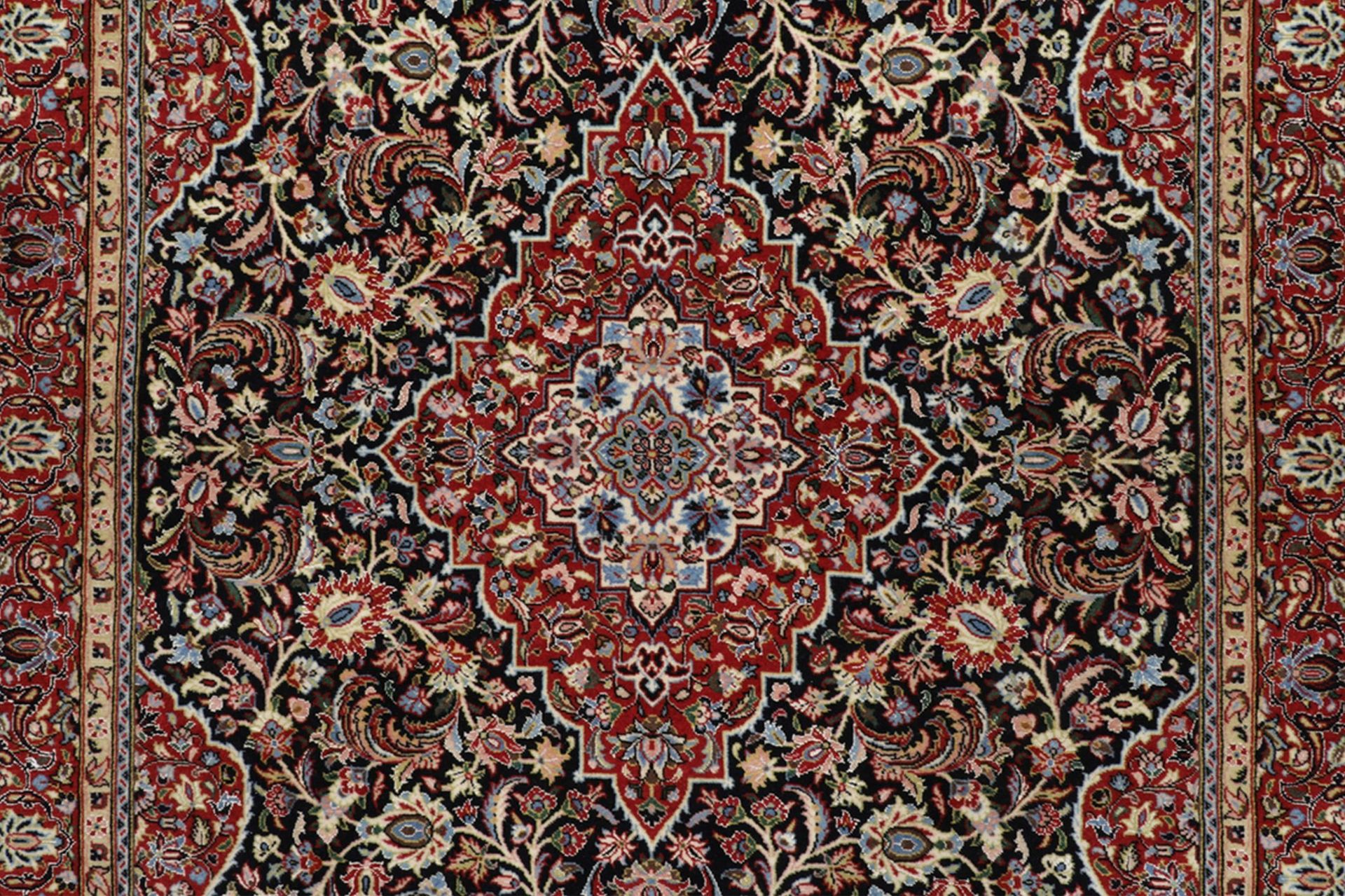 Handgeknüpfter Isfahan Perserteppich 103 × 160 cm