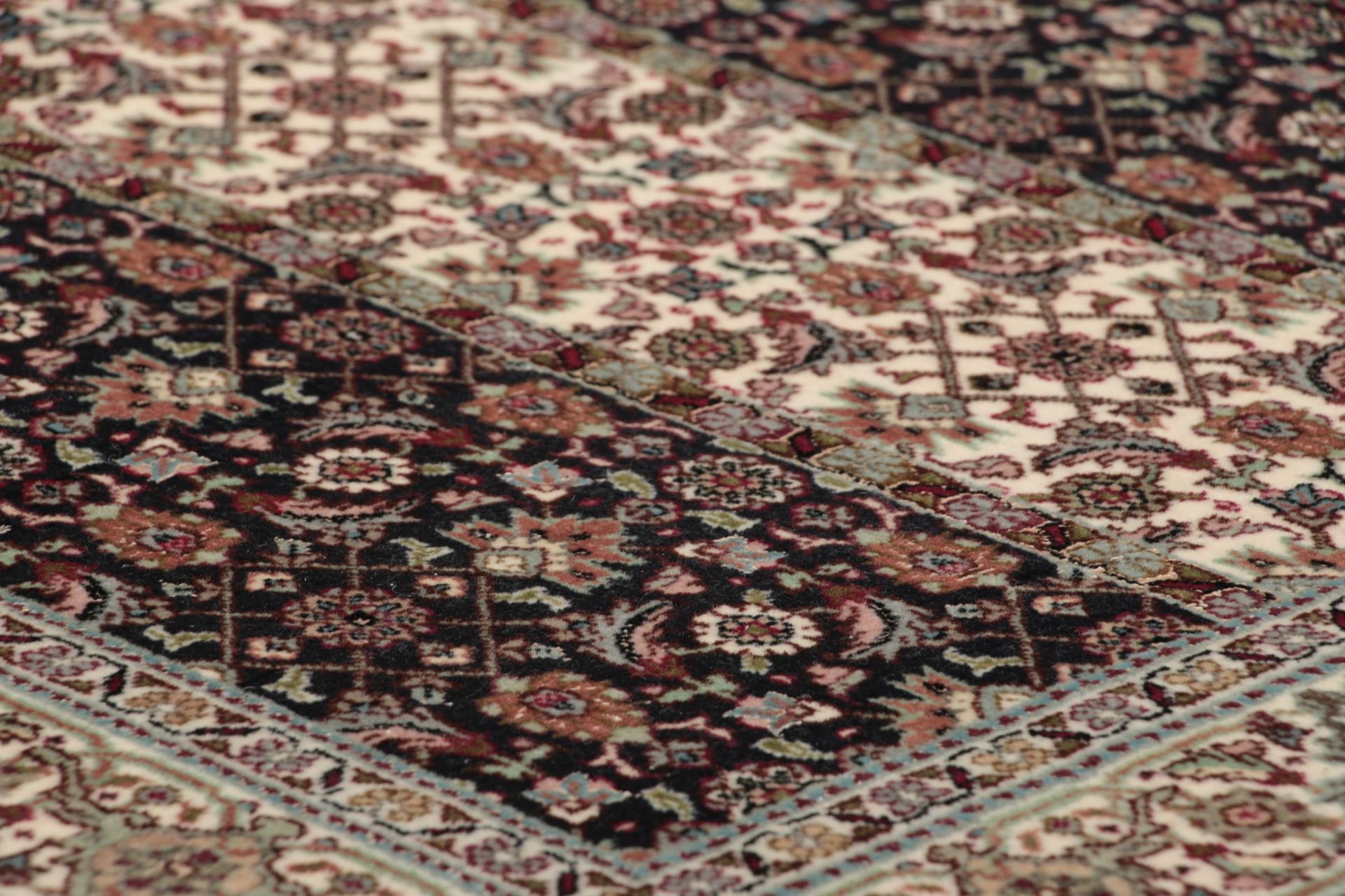 Handgeknüpfter Täbriz Perserteppich 85 × 392 cm