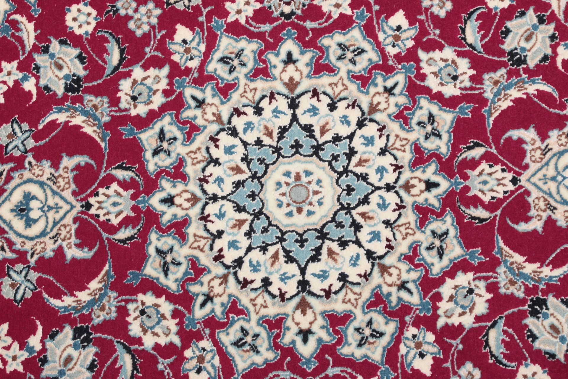 Nain Perserteppich 71 × 106 cm aus Wolle & Seide, handgeknüpft