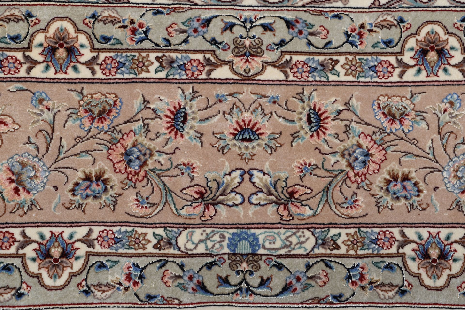 Handgeknüpfter Isfahan Perserteppich, 240 × 336 cm, Wolle & Seide