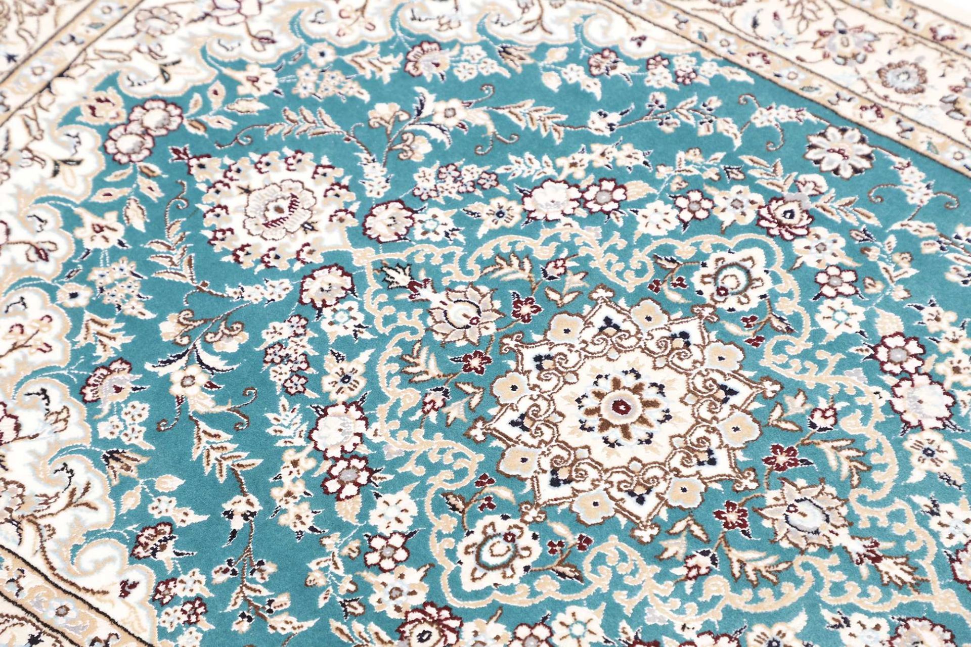 perserteppich-nain-85-x-126-cm-schurwolle-handgeknupft-exklusiv-6 Handgeknüpfter Nain Perserteppich 85 × 126 cm