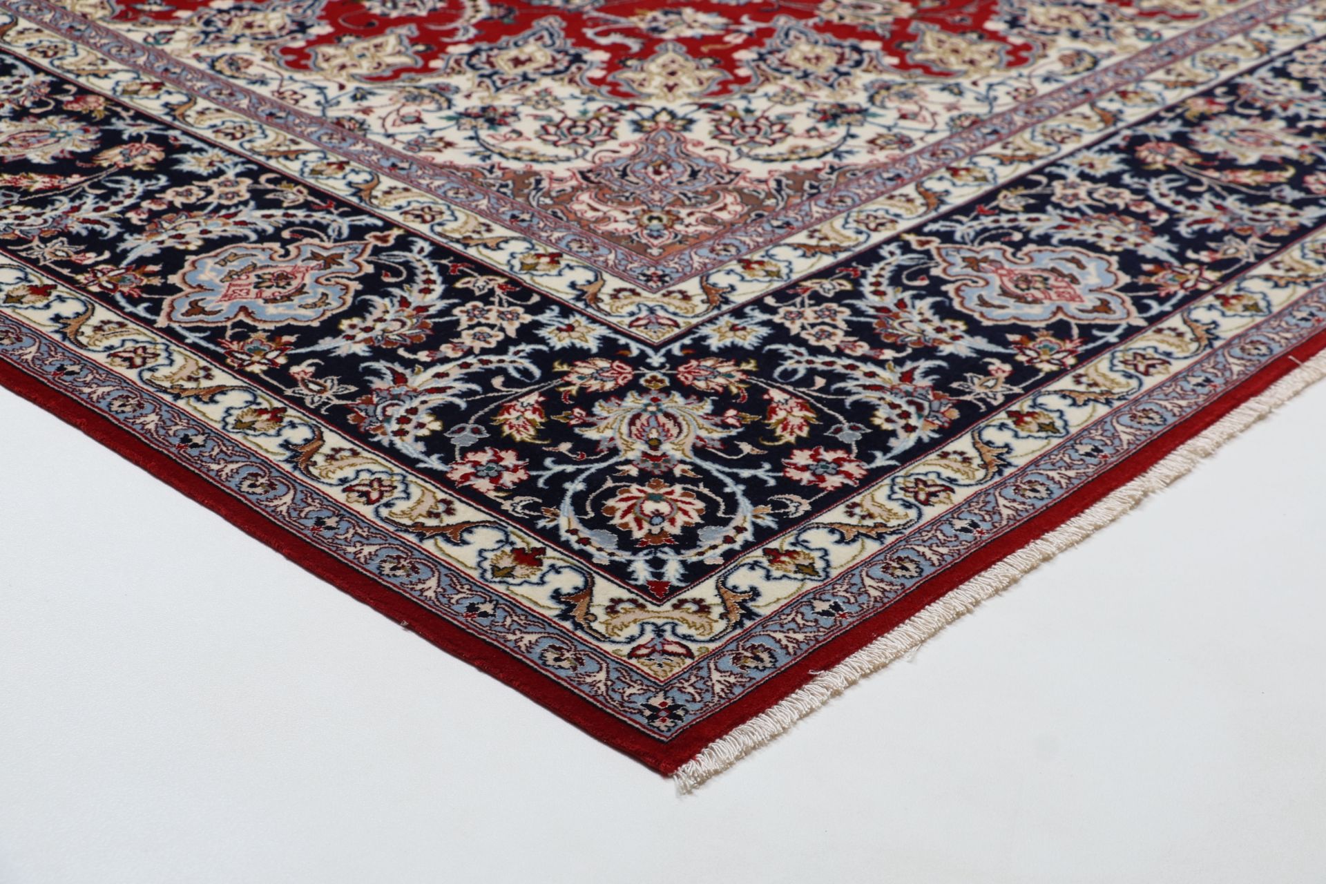 Handgeknüpfter Isfahan Perserteppich, 260 × 372 cm, Wolle & Seide