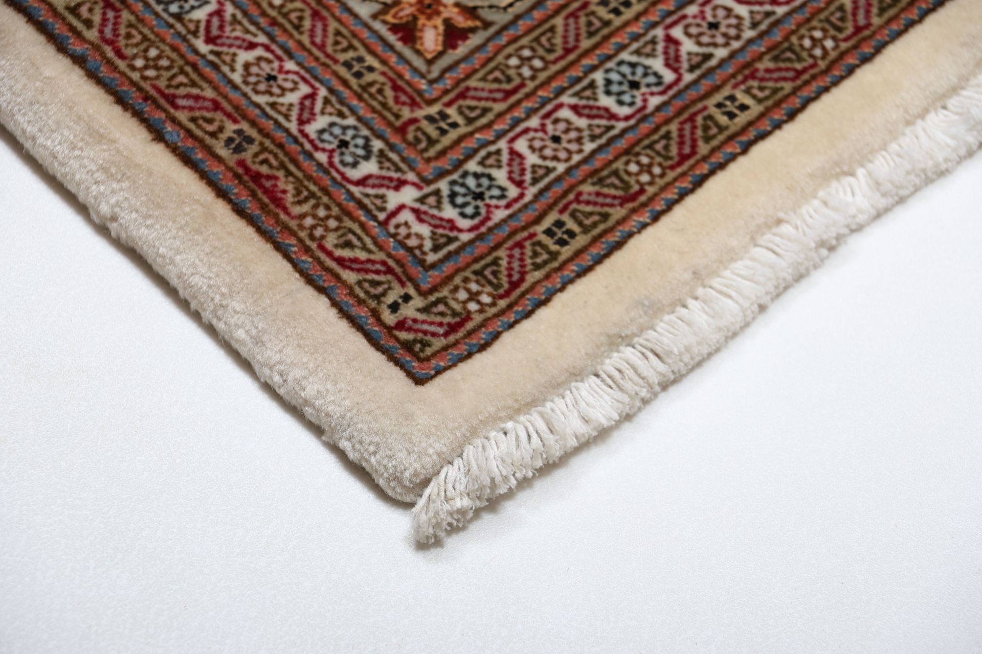 Täbriz Perserteppich aus Iran, 204 × 212 cm
