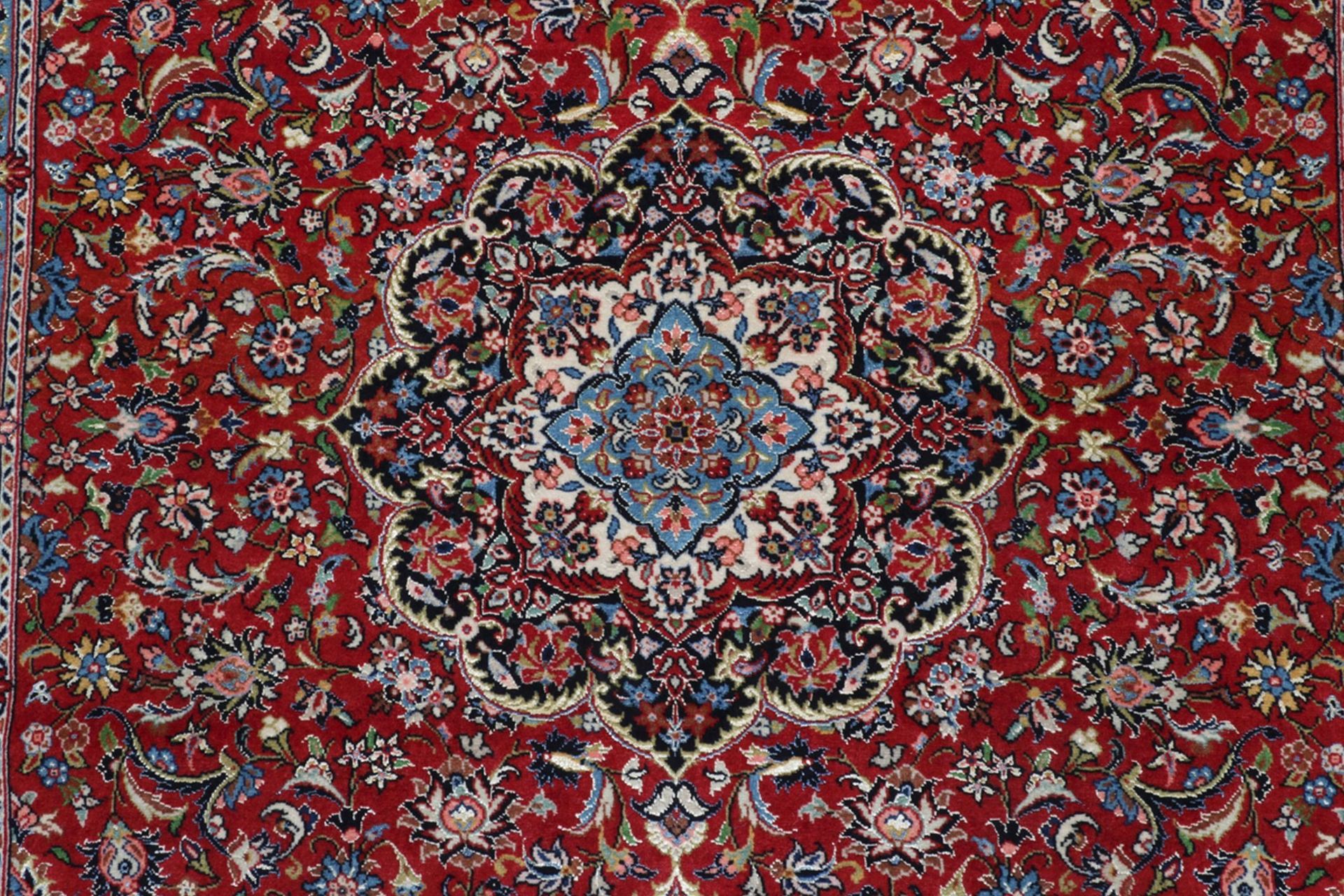 Handgeknüpfter Isfahan Perserteppich 107 × 160 cm