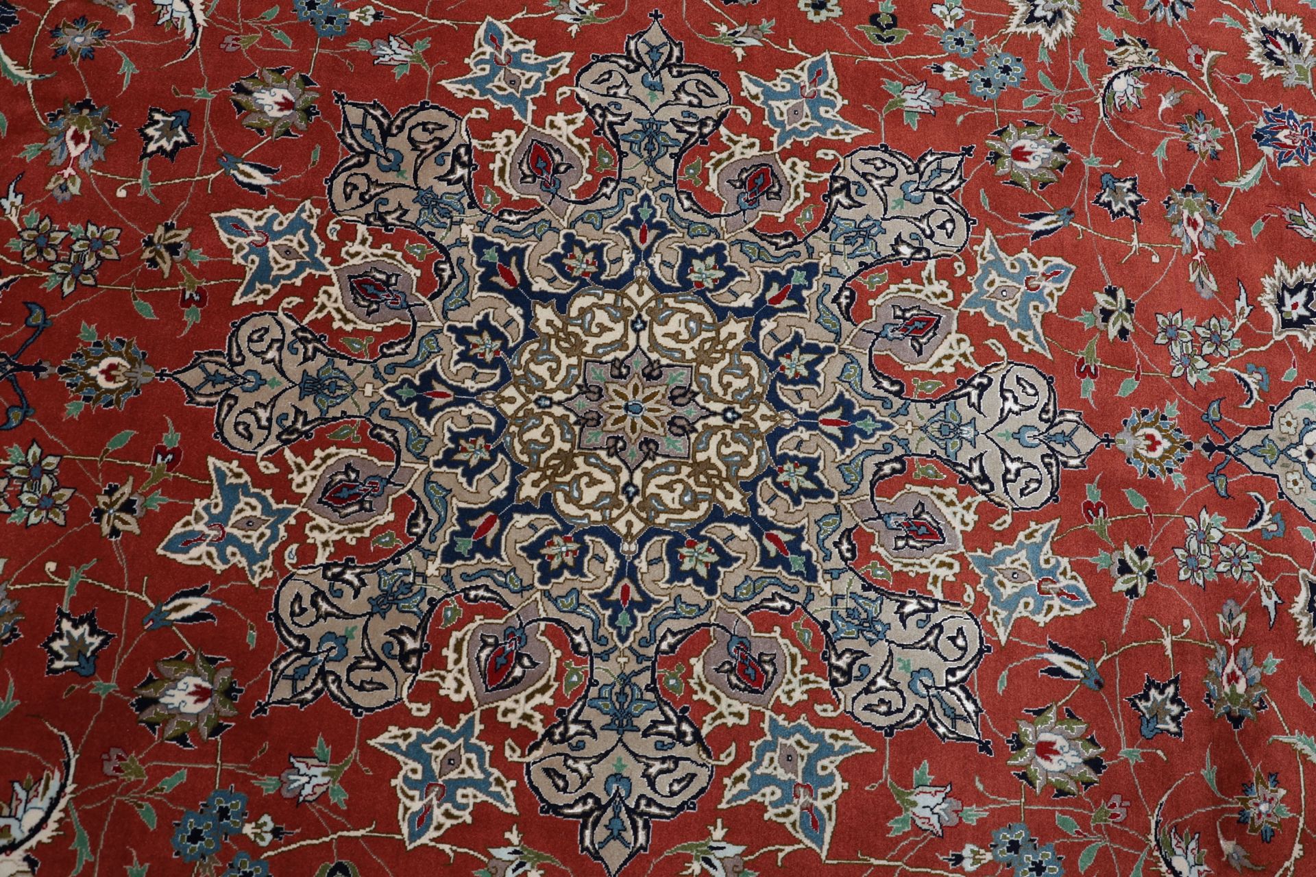 Handgeknüpfter Täbriz Perserteppich, 250 × 347 cm, Wolle & Seide