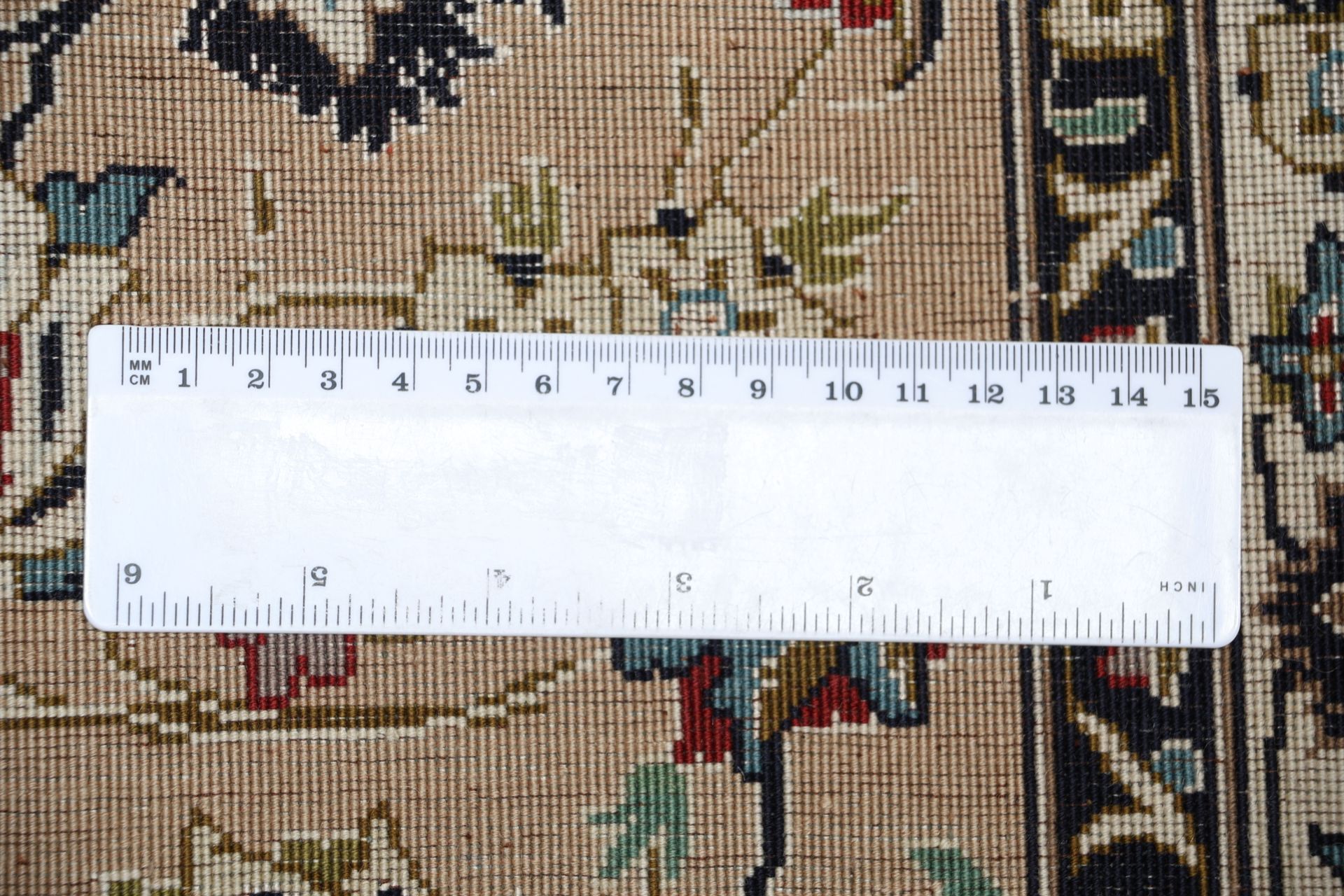 Handgeknüpfter Täbriz Perserteppich, 250 × 347 cm, Wolle & Seide