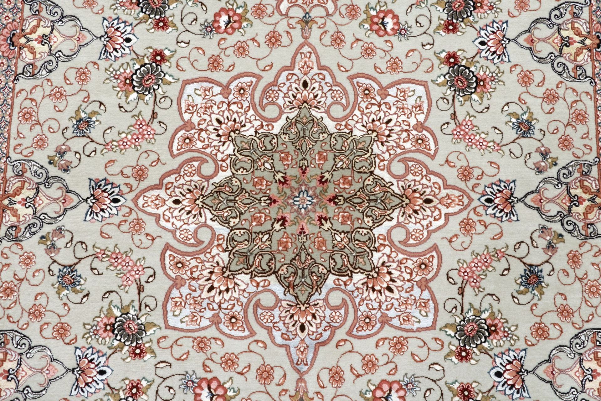 Täbriz Perserteppich aus Iran, 147 × 207 cm