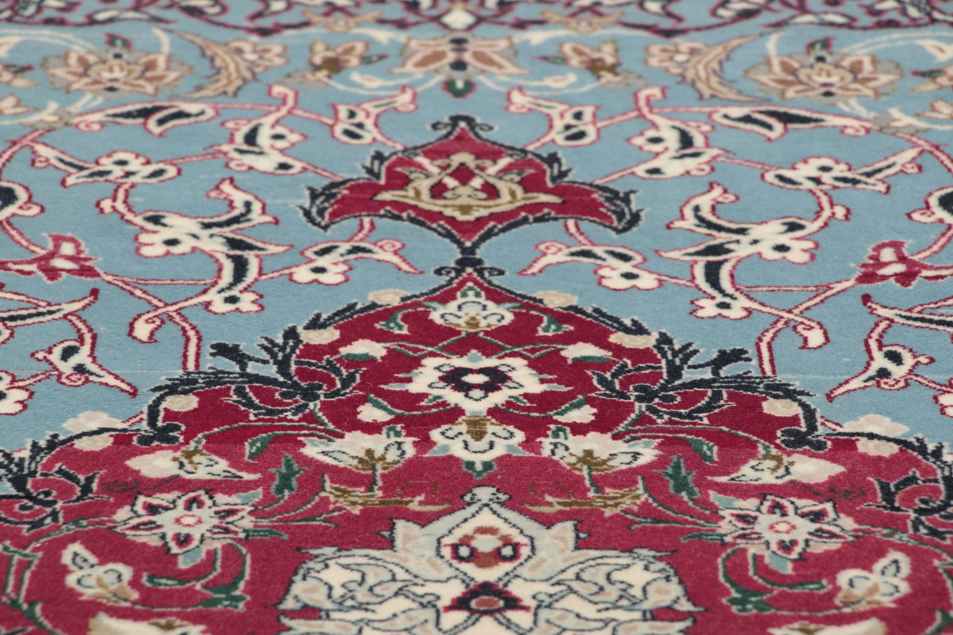 Isfahan Perserteppich 80 × 117 cm aus Wolle & Seide, handgeknüpft