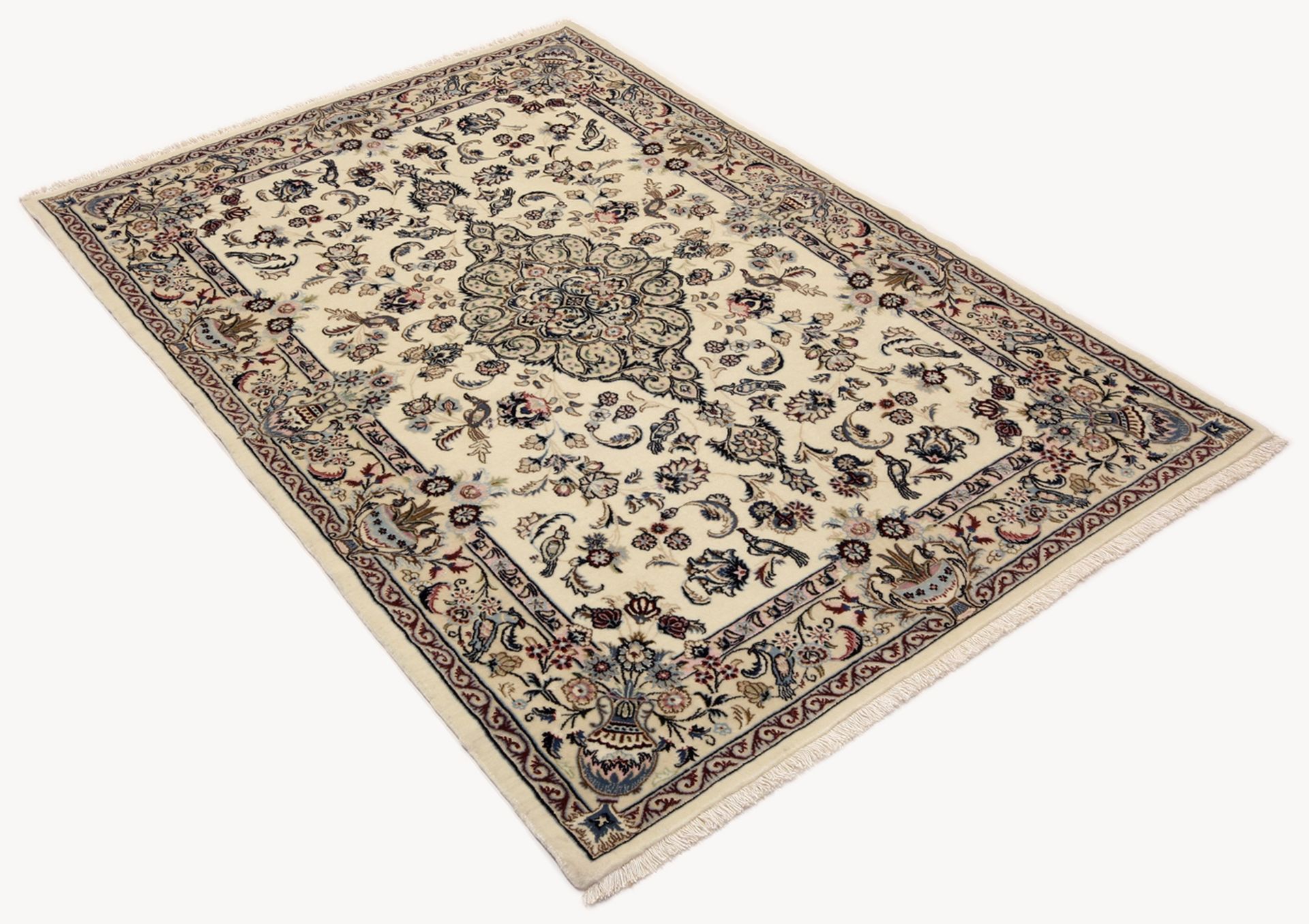 Nain Perserteppich 108 × 161 cm aus Wolle & Seide, handgeknüpft