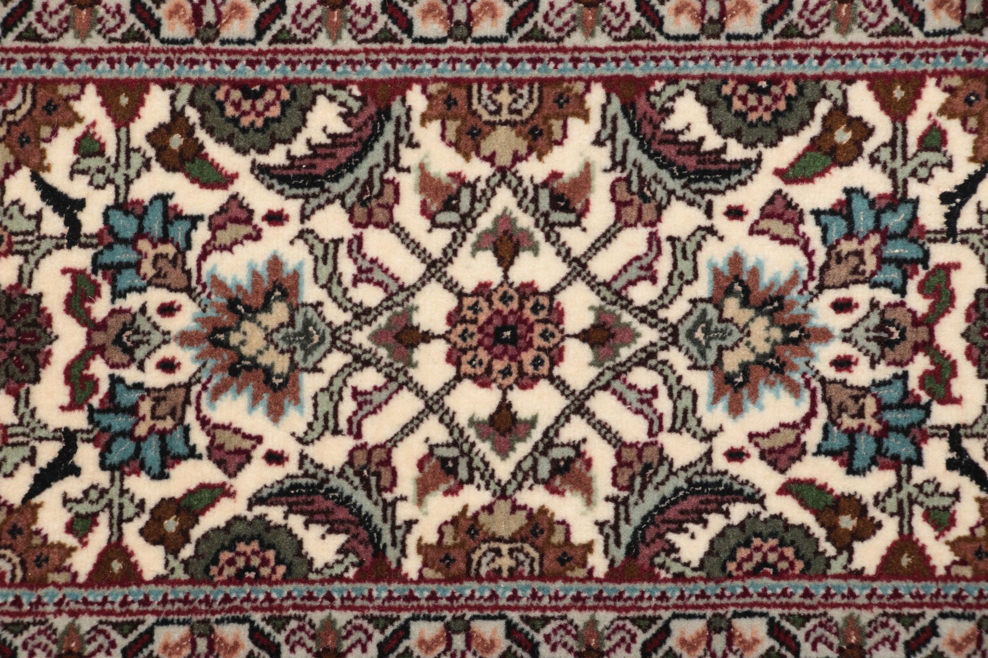Handgeknüpfter Täbriz Perserteppich 82 × 295 cm