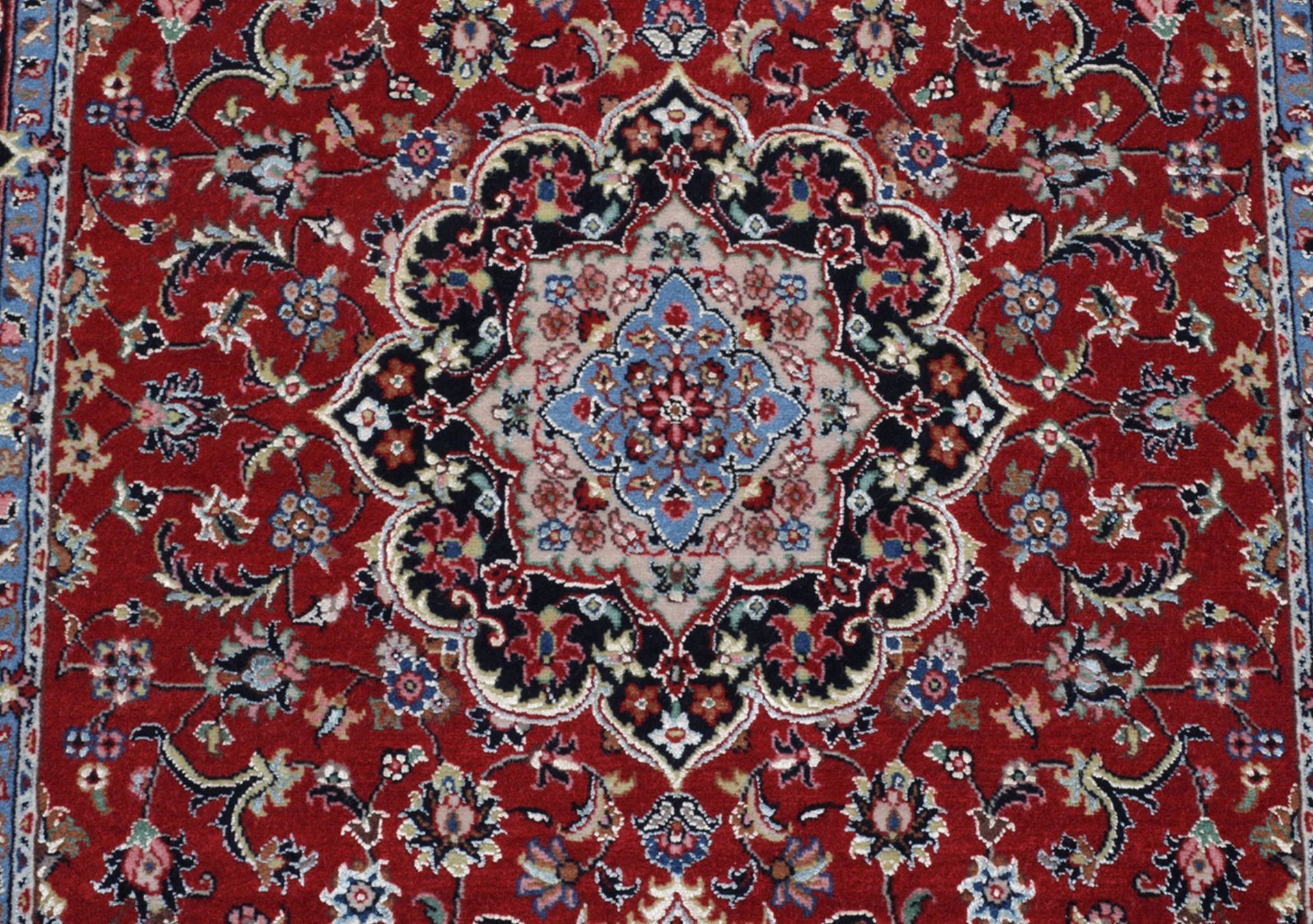 Handgeknüpfter Isfahan Perserteppich 80 × 135 cm