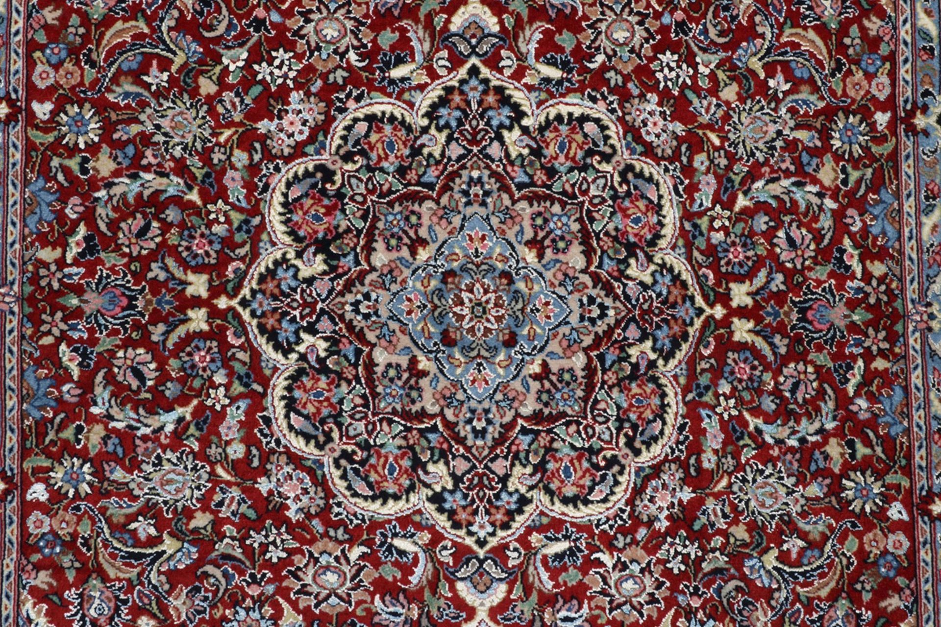 Handgeknüpfter Isfahan Perserteppich 105 × 170 cm
