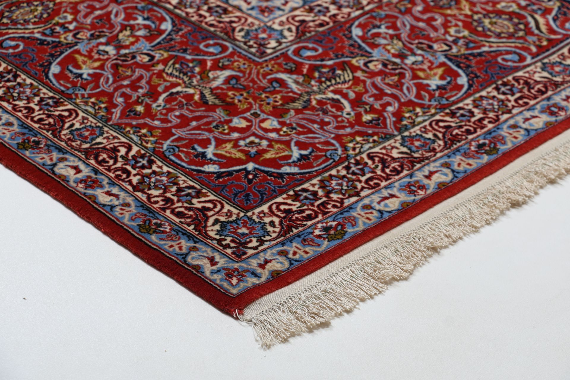 Isfahan Perserteppich aus Iran, 255 × 374 cm