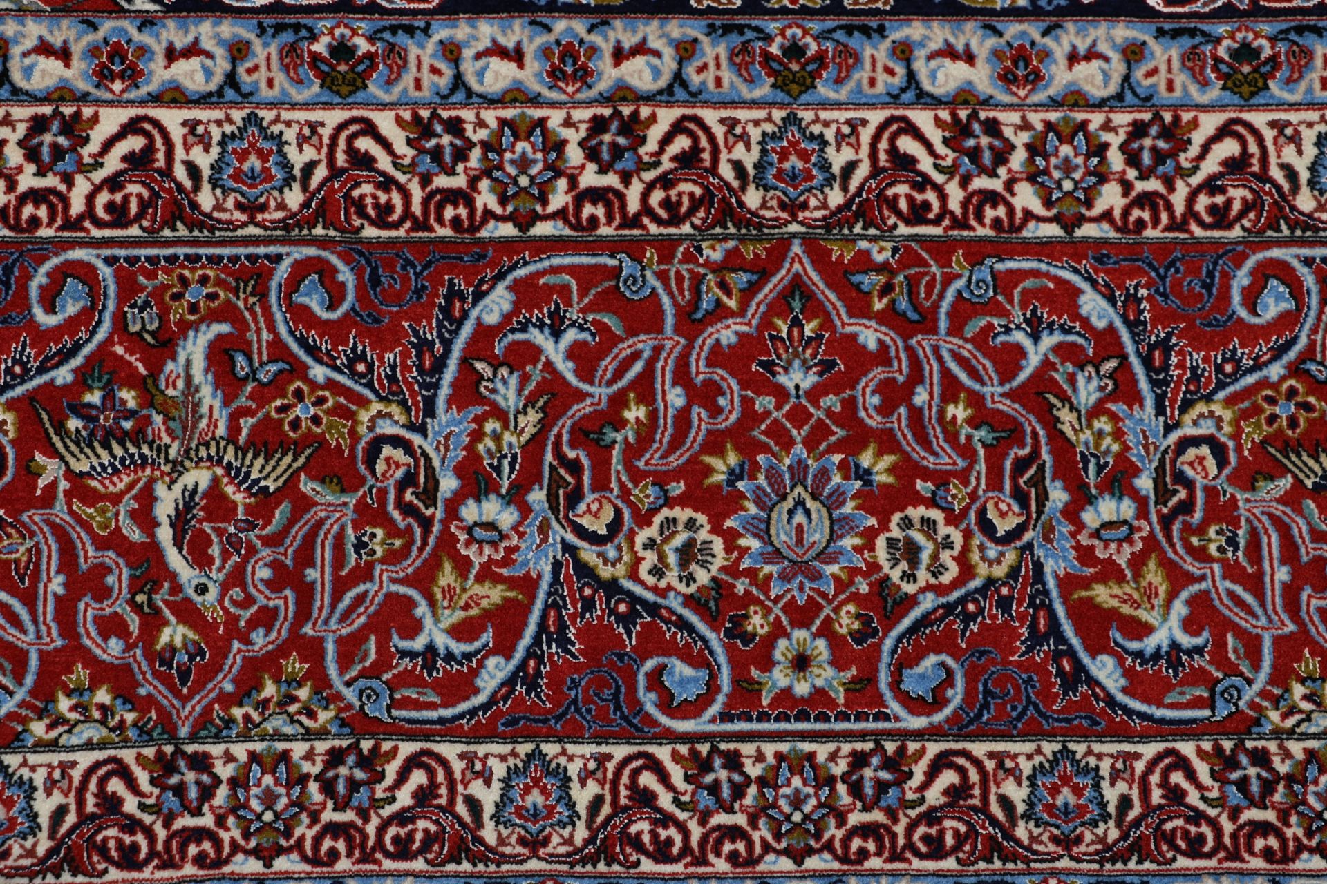 Isfahan Perserteppich aus Iran, 255 × 374 cm