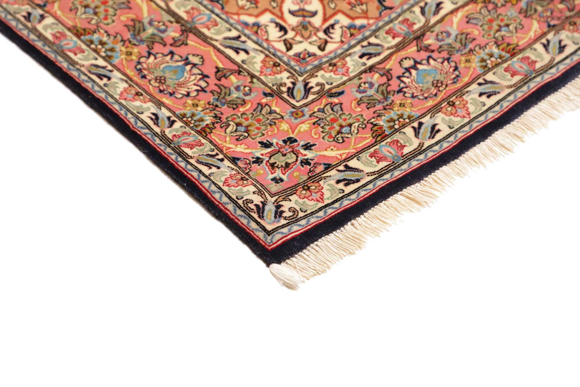 Isfahan Perserteppich aus Iran, 139 × 227 cm