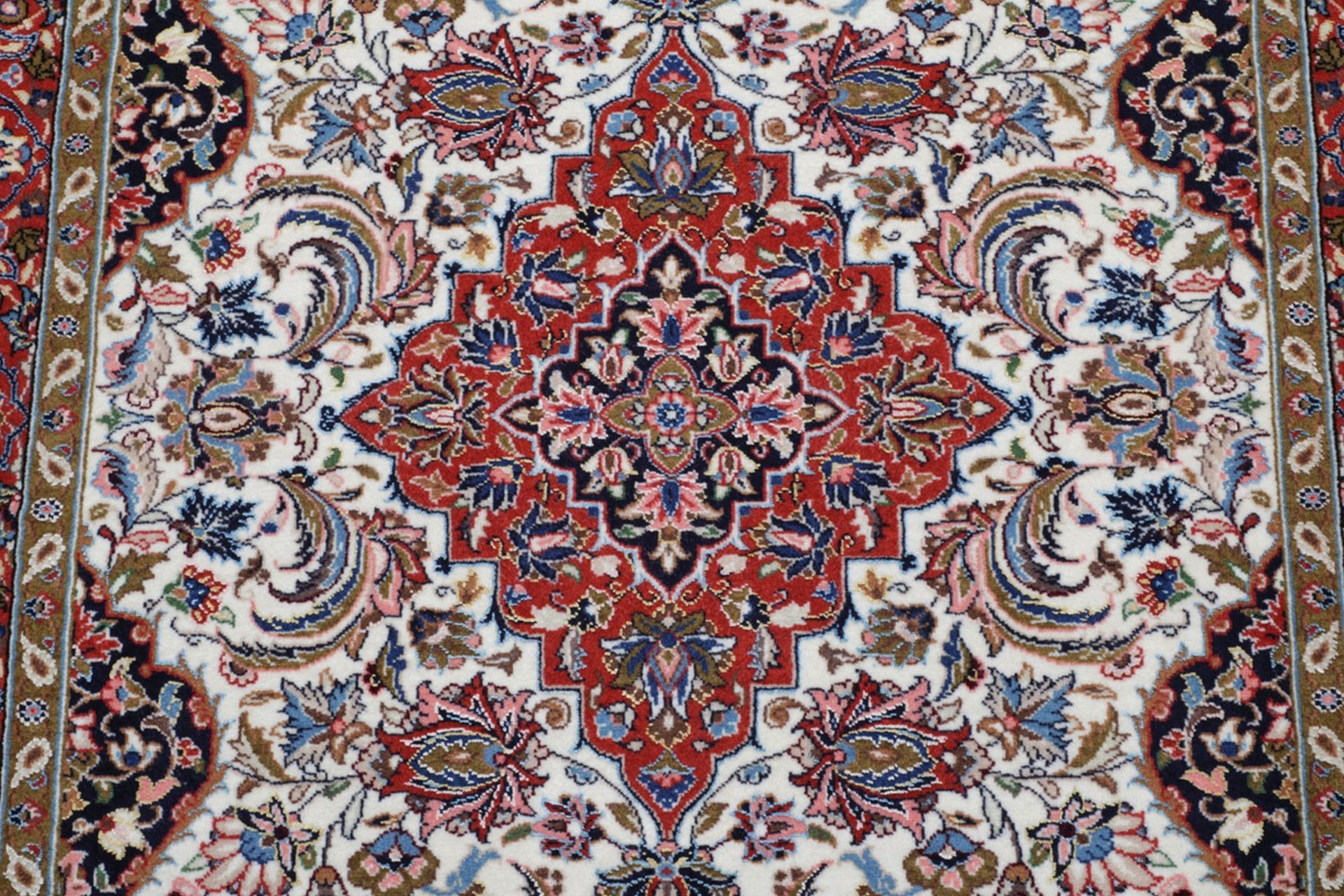 Handgeknüpfter Isfahan Perserteppich 82 × 132 cm