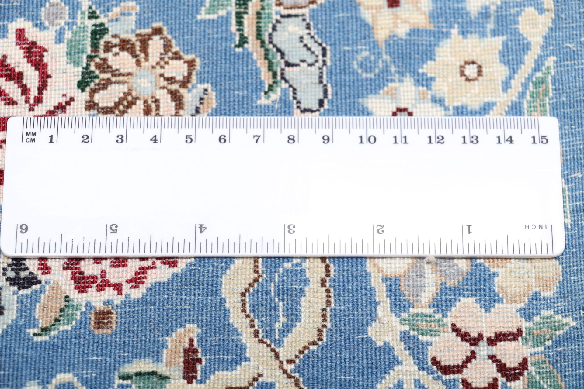 Nain Perserteppich 205 × 200 cm aus Wolle & Seide, handgeknüpft