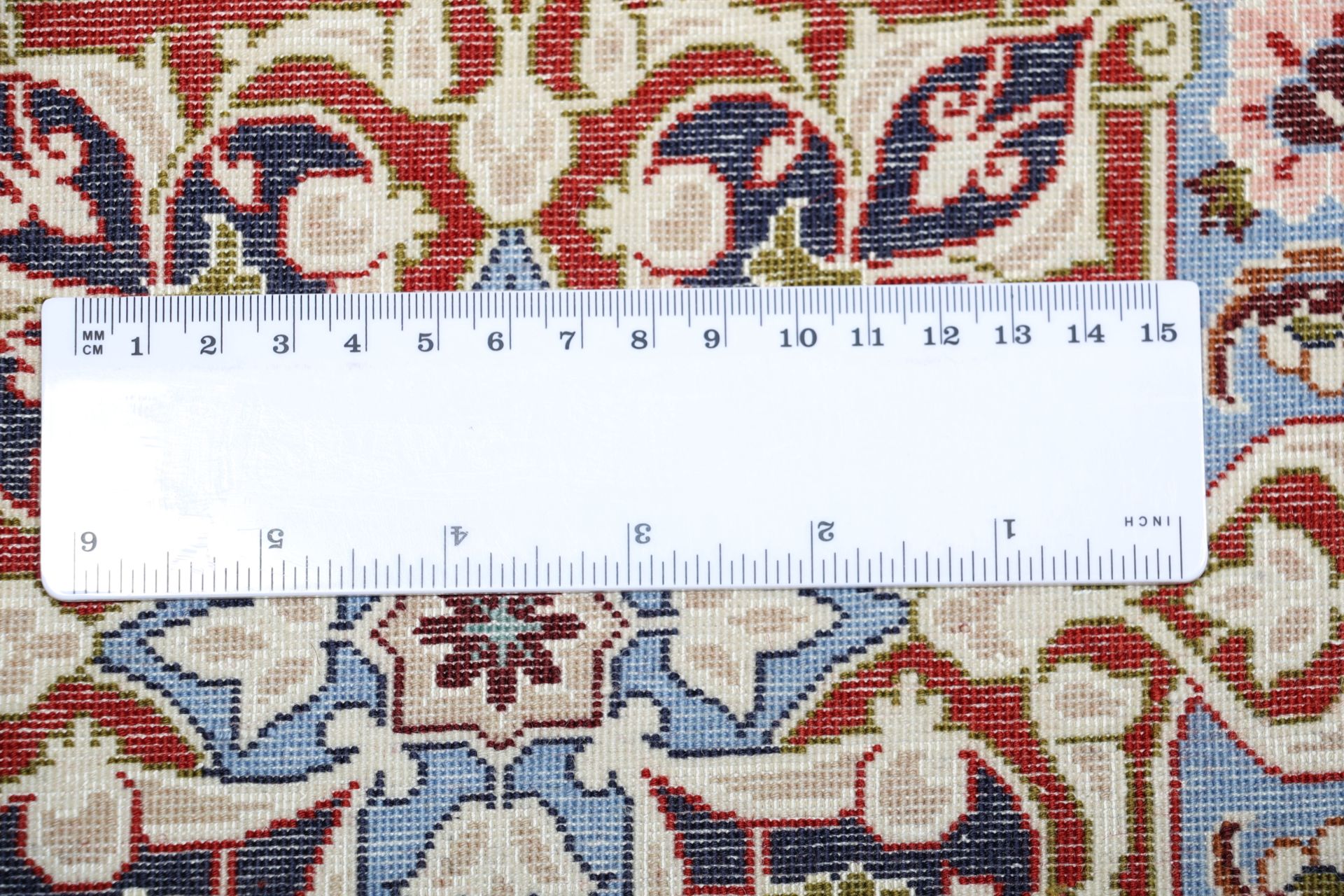 Handgeknüpfter Isfahan Perserteppich, 193 × 200 cm, Wolle & Seide