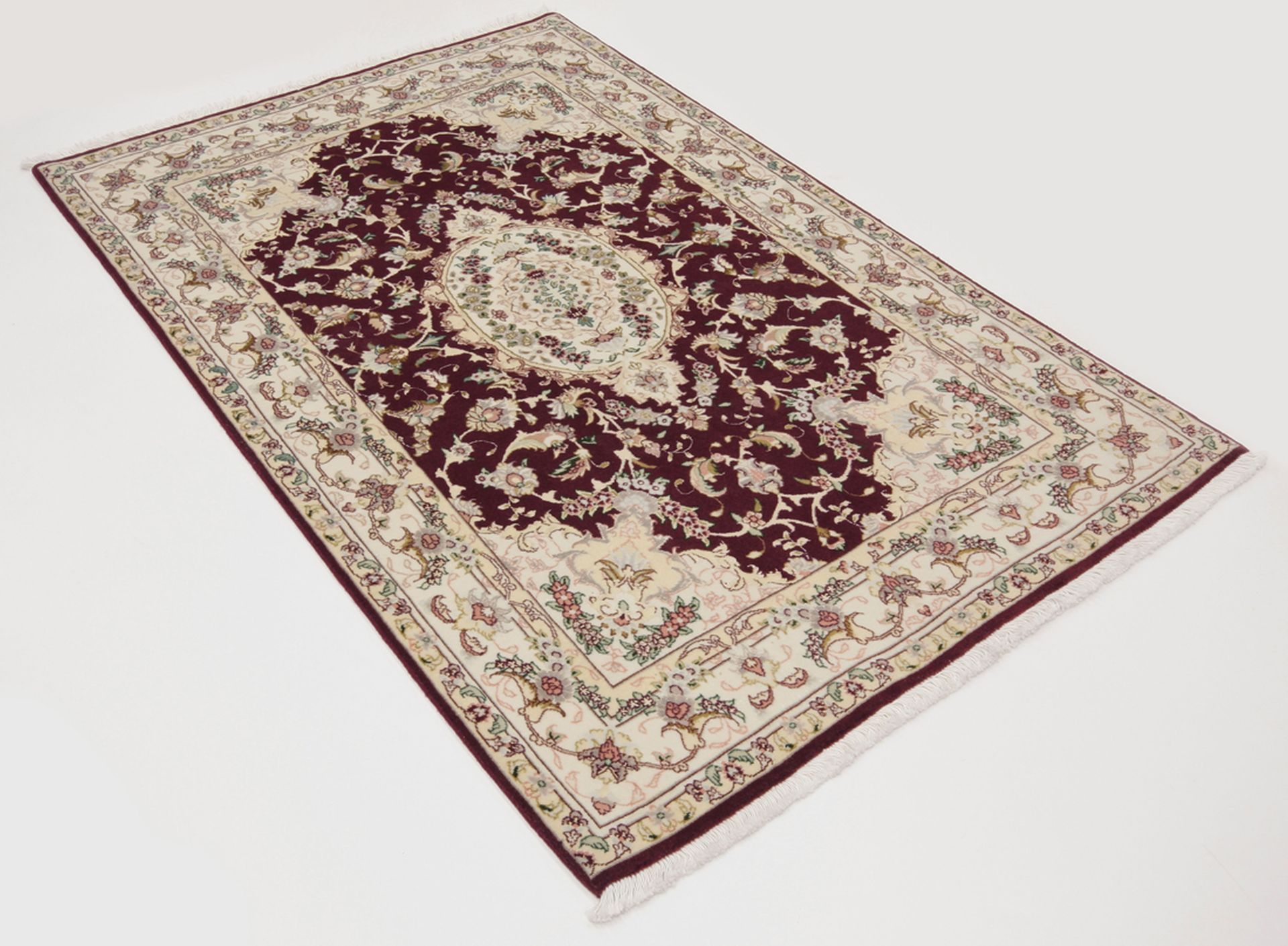 Täbriz Perserteppich aus Iran, 102 × 160 cm