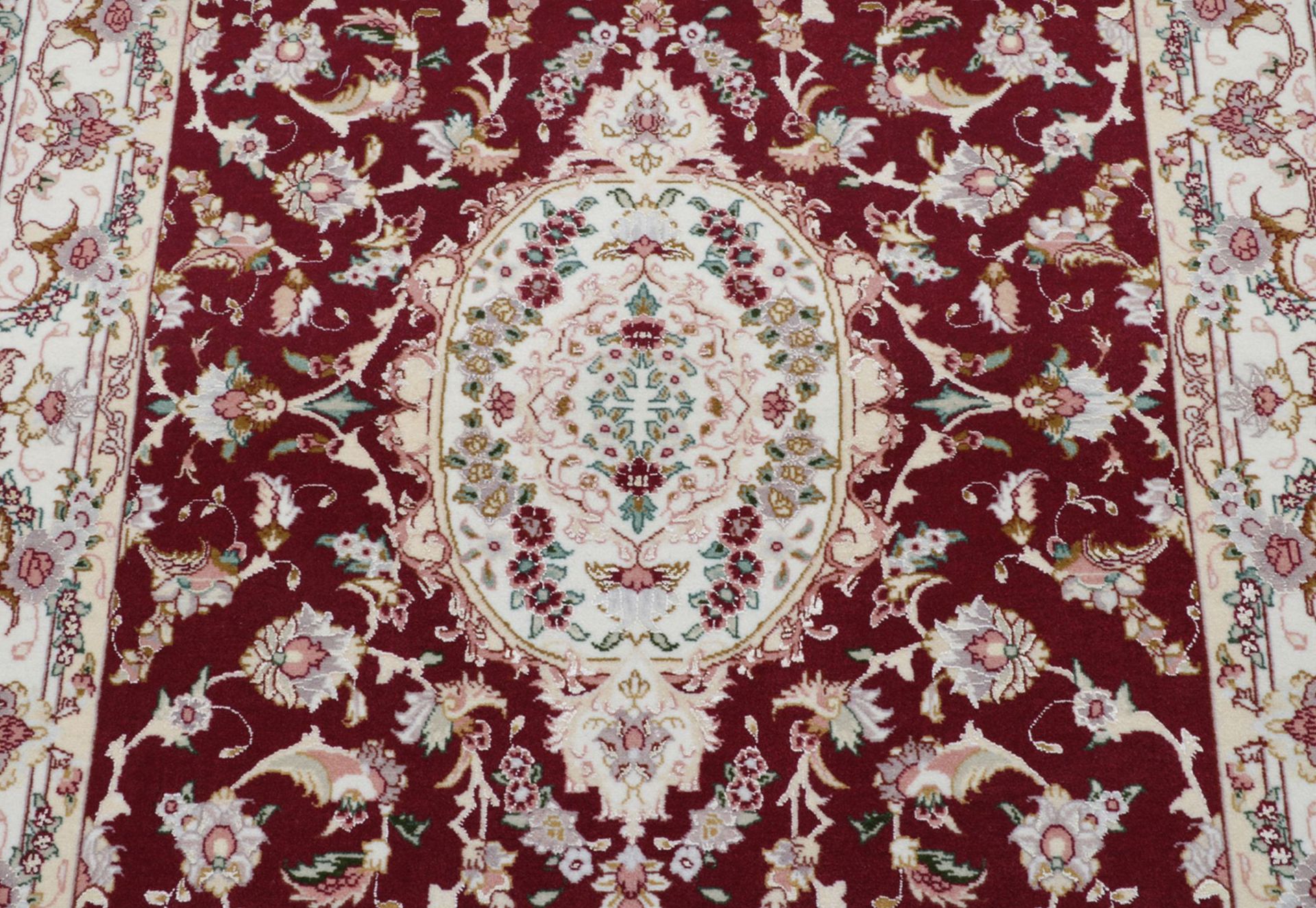 Täbriz Perserteppich aus Iran, 102 × 160 cm