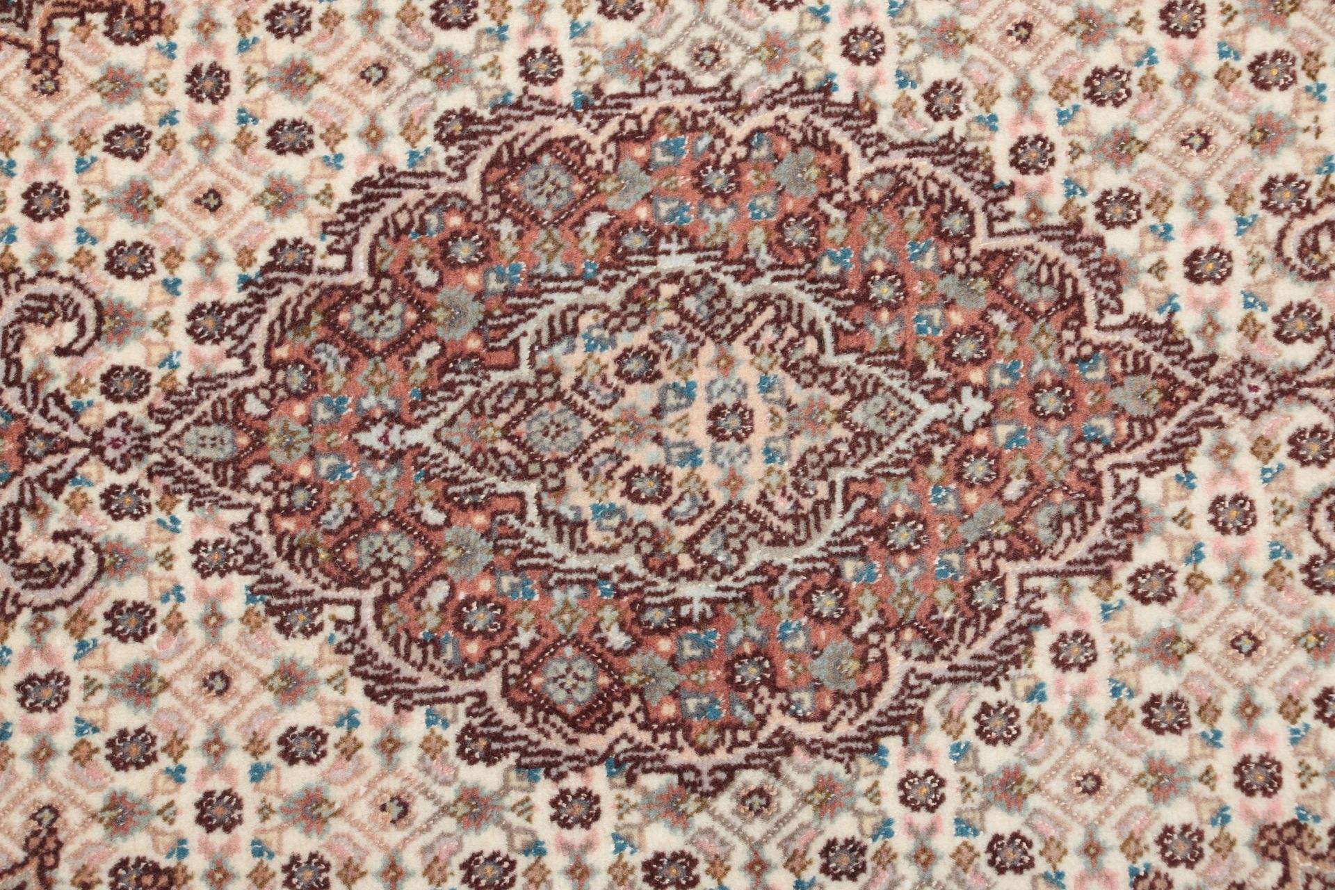 Täbriz Perserteppich 63 × 95 cm aus Wolle & Seide, handgeknüpft