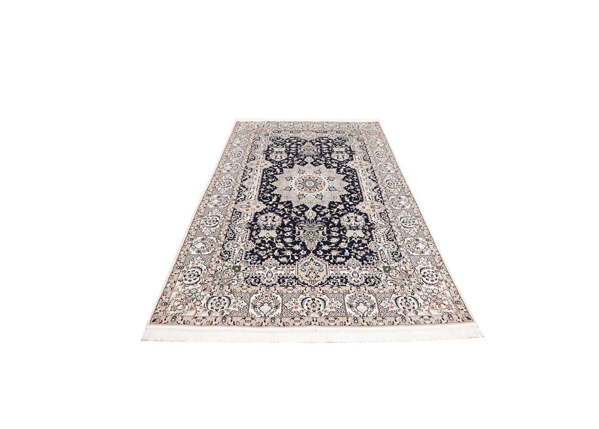 Nain Perserteppich aus Iran, 155 × 255 cm