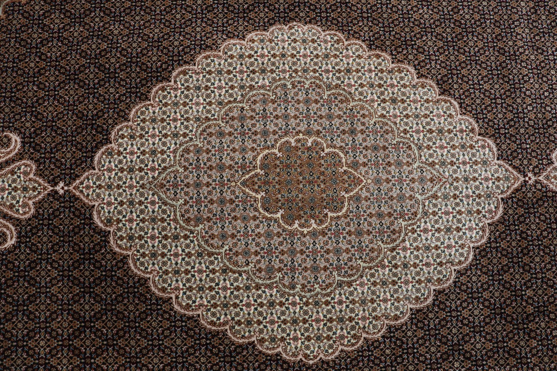 Handgeknüpfter Täbriz Perserteppich, 255 × 320 cm, Wolle & Seide