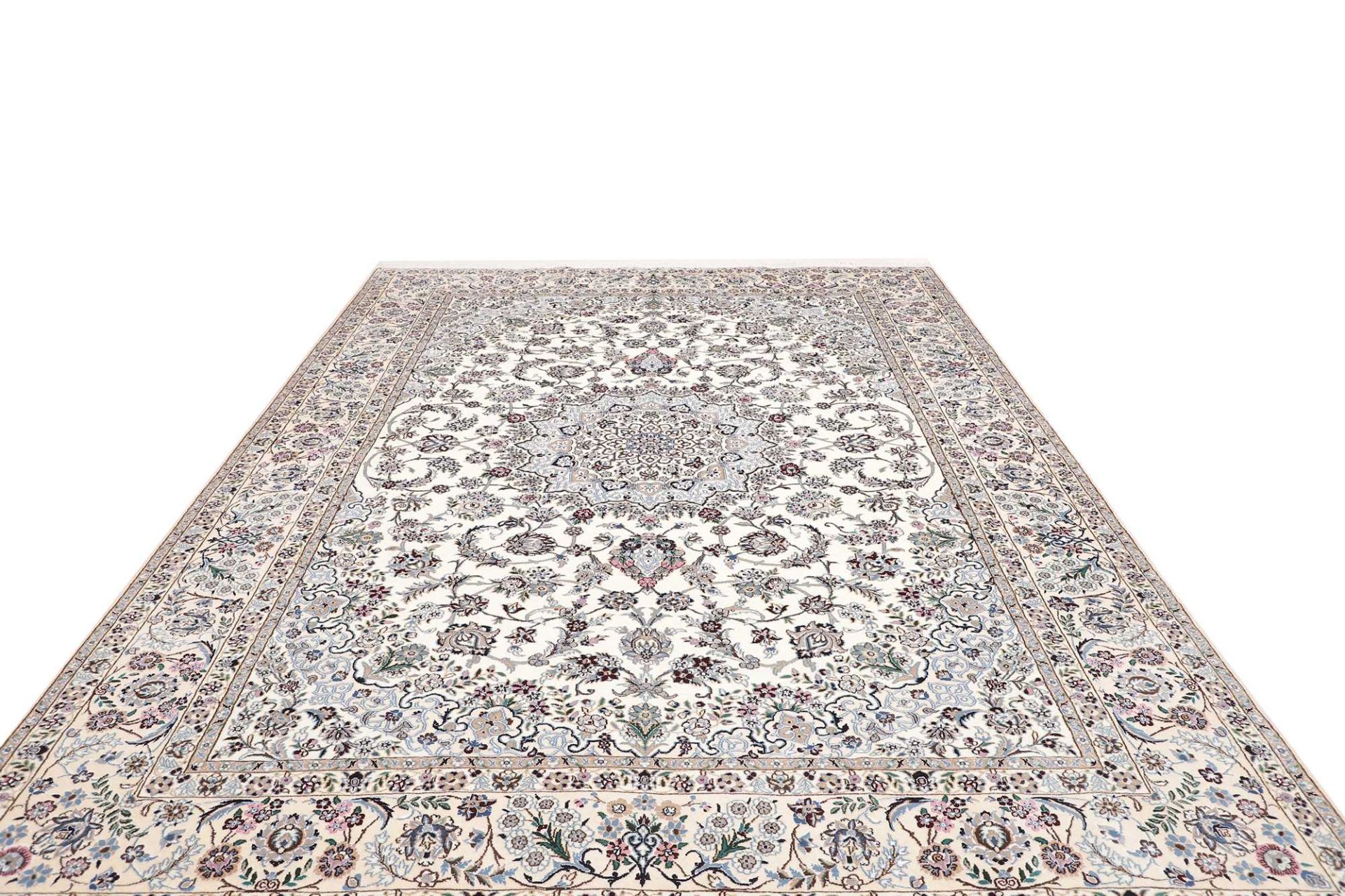 perserteppich-nain-253-x-352-cm-schurwolle-handgeknupft-exklusiv-3 Handgeknüpfter Nain Perserteppich 253 × 352 cm