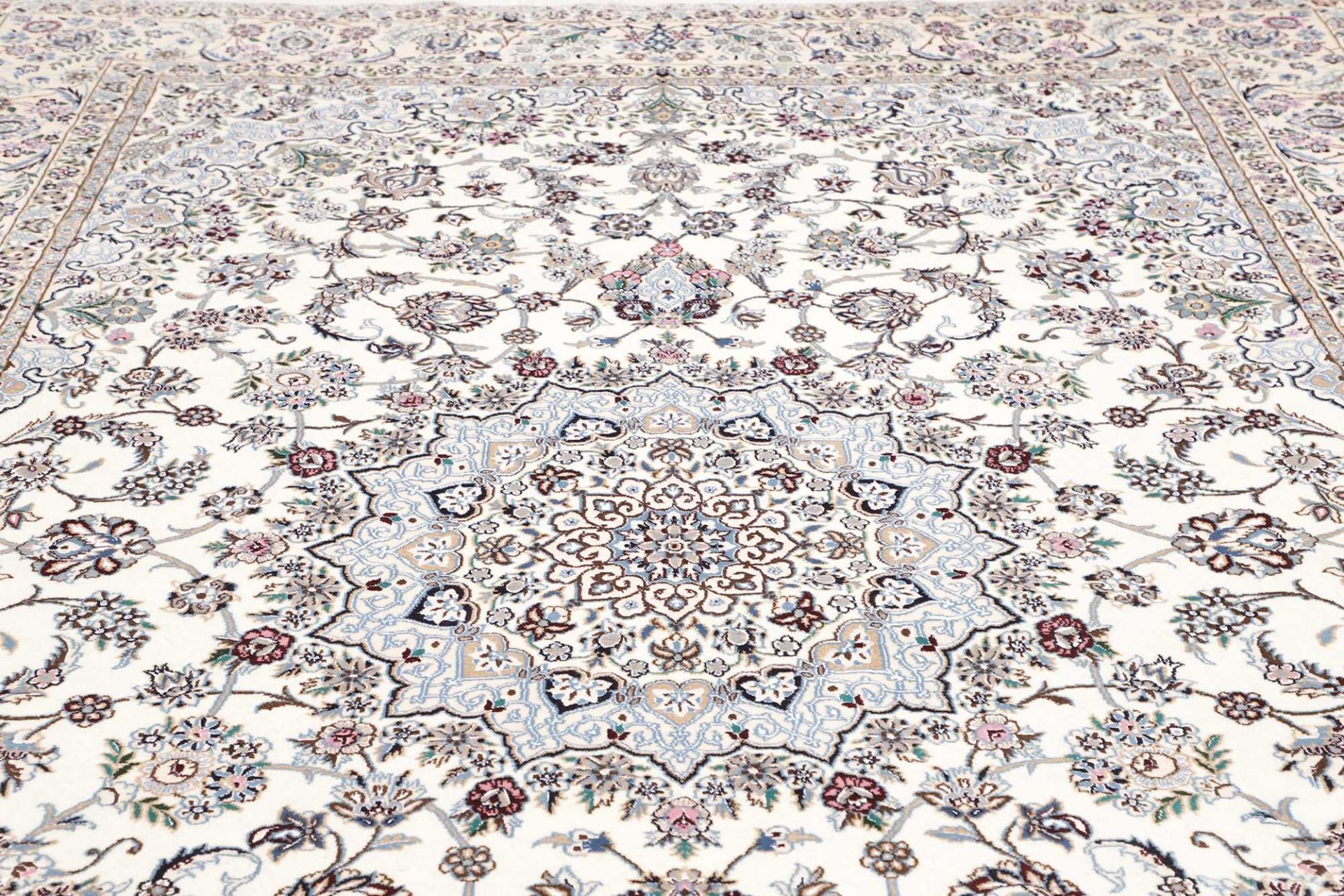 perserteppich-nain-253-x-352-cm-schurwolle-handgeknupft-exklusiv-7 Handgeknüpfter Nain Perserteppich 253 × 352 cm