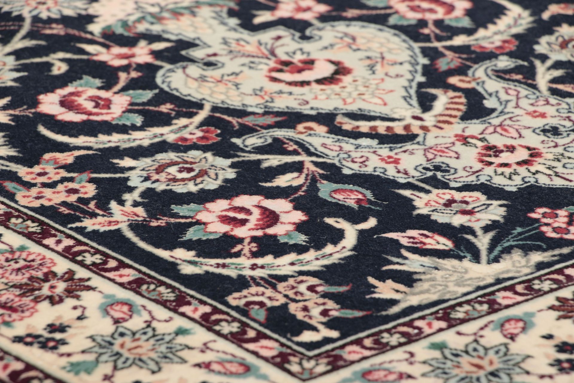 Handgeknüpfter Isfahan Perserteppich, 71 × 305 cm, Wolle & Seide