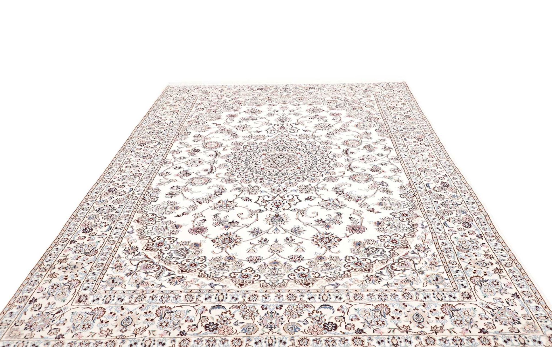 Nain Perserteppich aus Iran, 206 × 316 cm