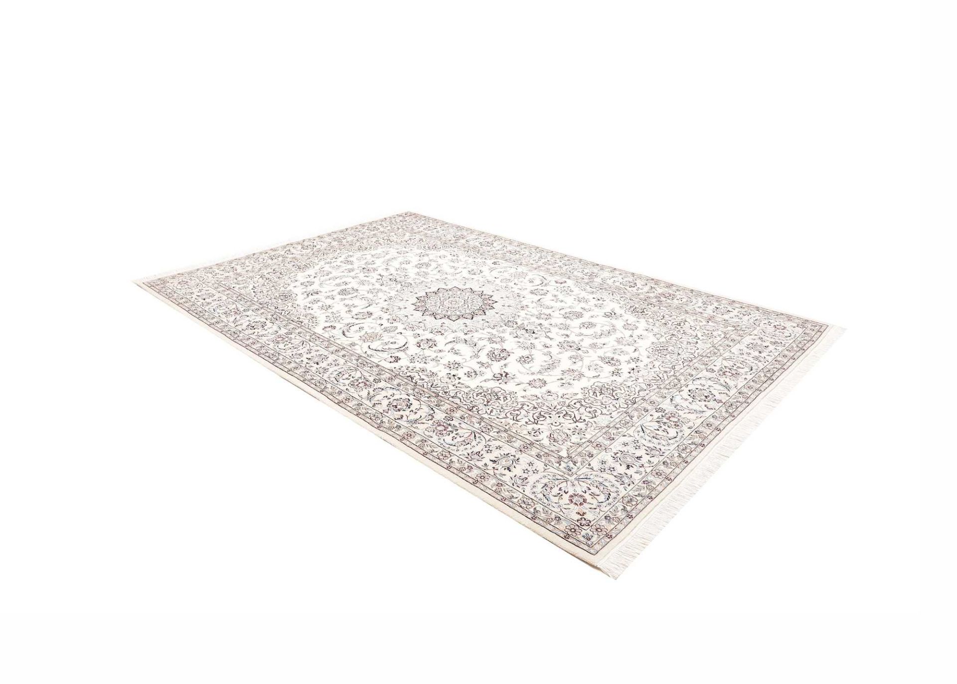 Handgeknüpfter Nain Perserteppich 209 × 309 cm