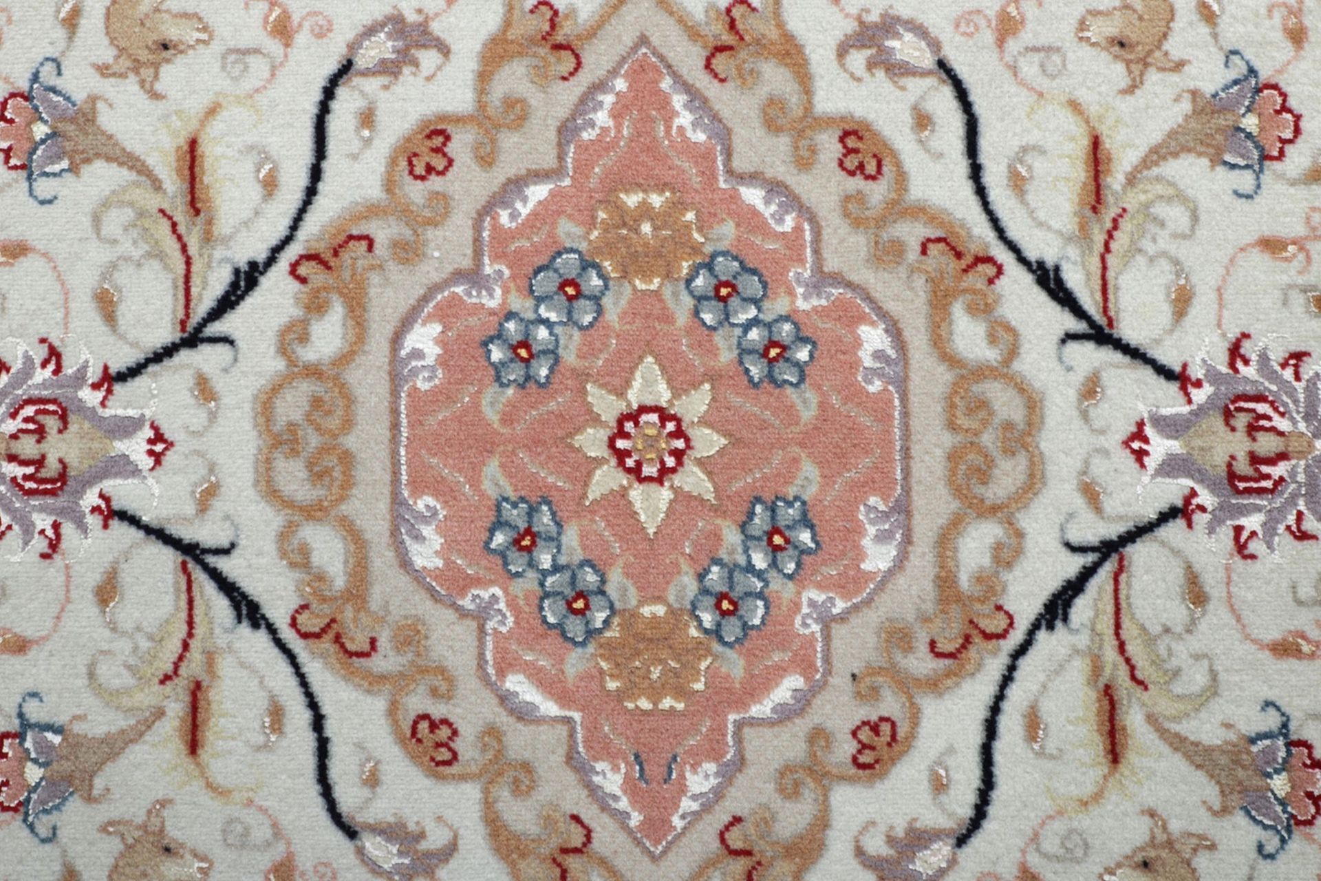 Täbriz Perserteppich aus Iran, 60 × 90 cm