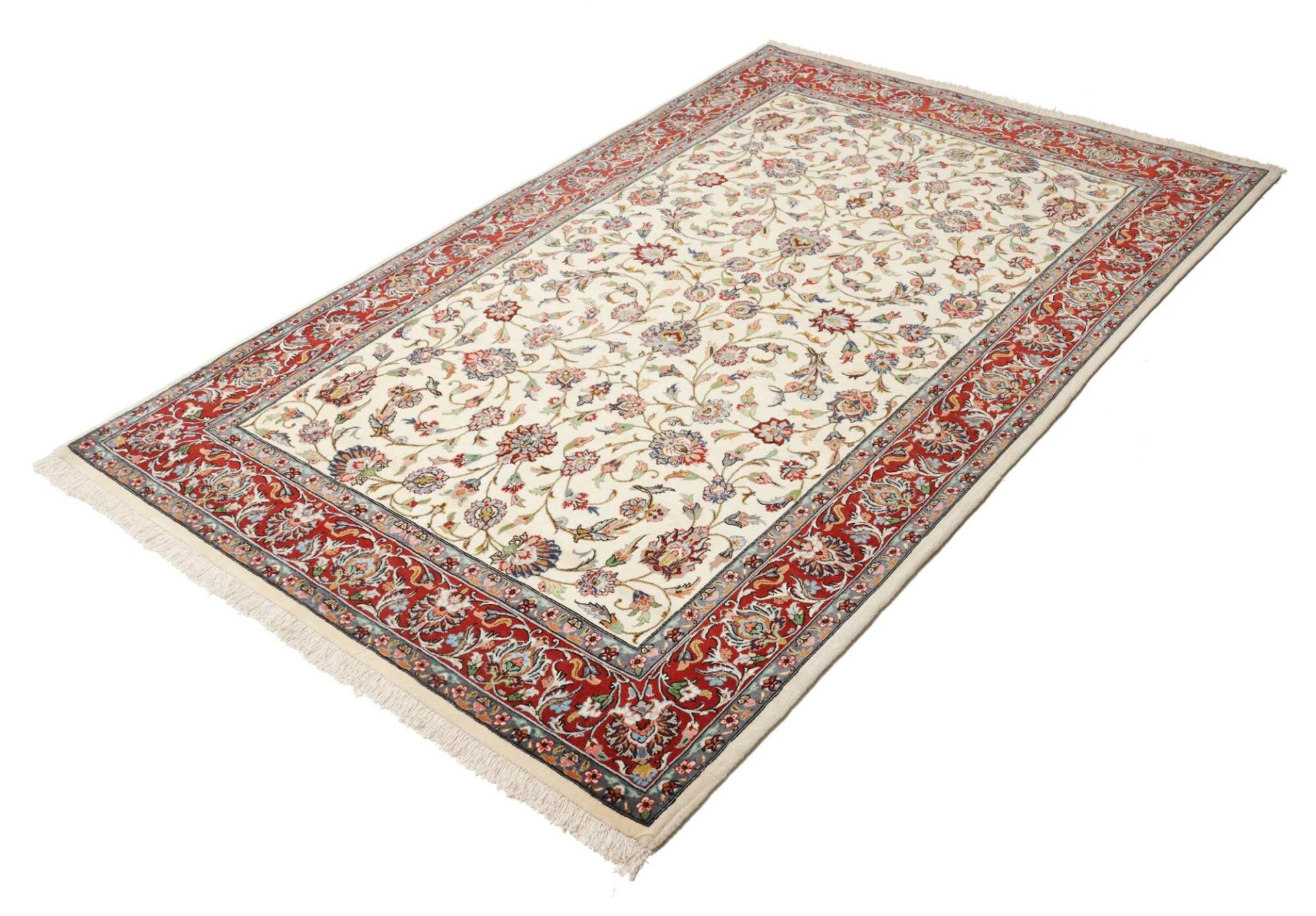 Isfahan Perserteppich aus Iran, 134 × 212 cm