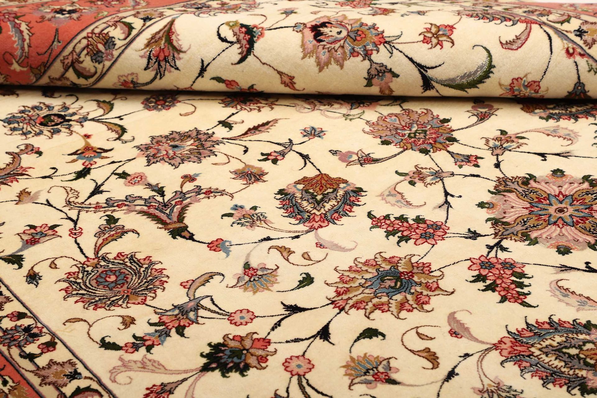 perserteppich-tabriz-203-x-307-cm-schurwolle-handgeknupft-hochwertig-9 Handgeknüpfter Täbriz Perserteppich 203 × 307 cm