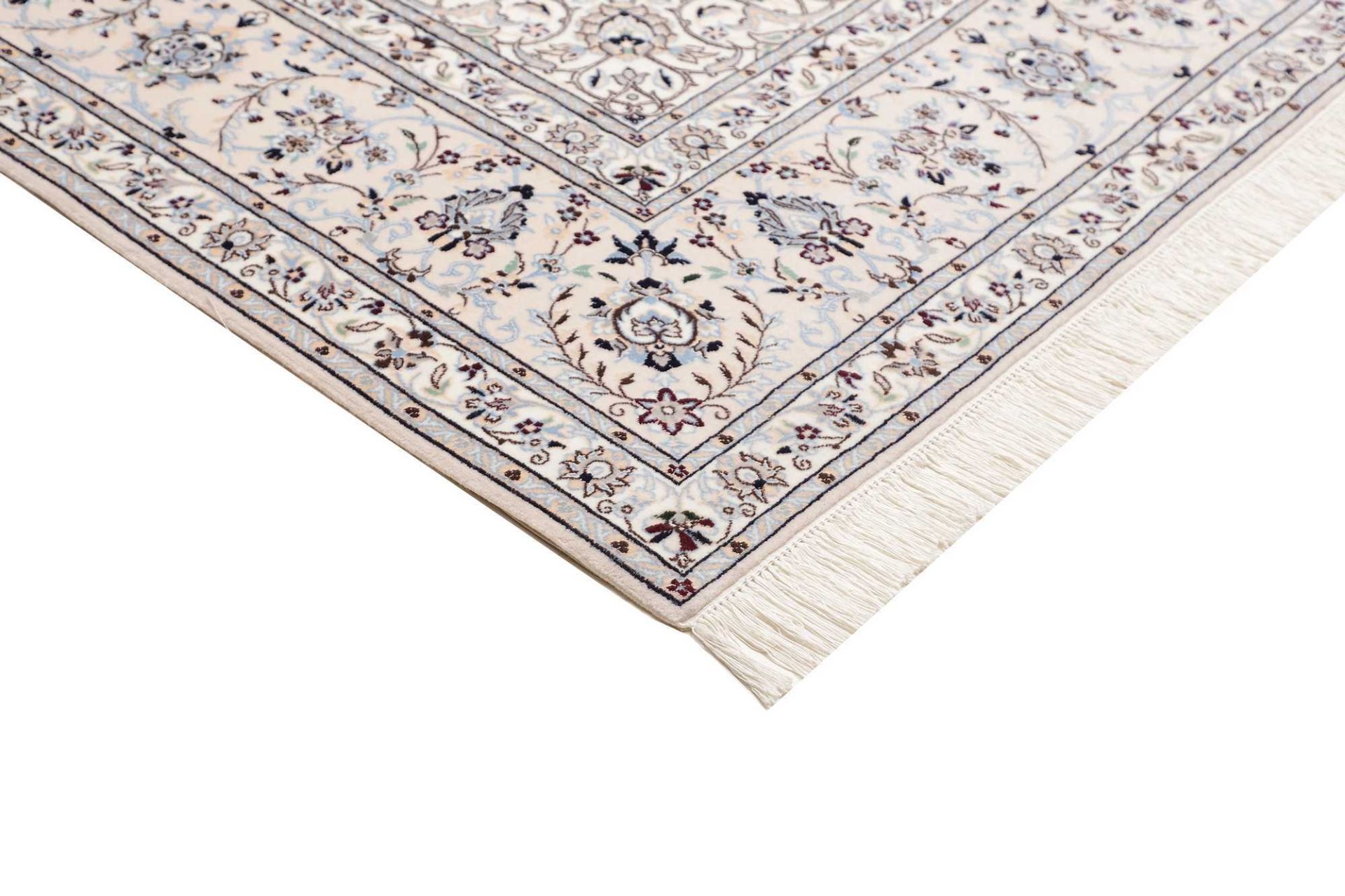 Nain Perserteppich aus Iran, 209 × 265 cm