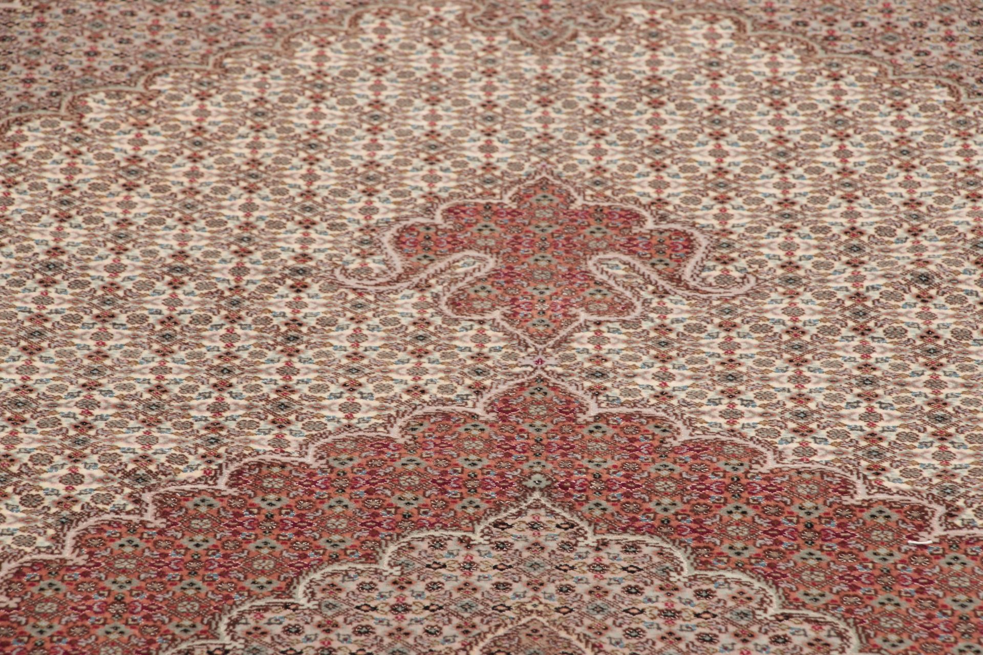 perserteppich-tabriz-205-x-303-cm-schurwolle-seide-handgeknupft-3 Handgeknüpfter Täbriz Perserteppich 205 × 303 cm