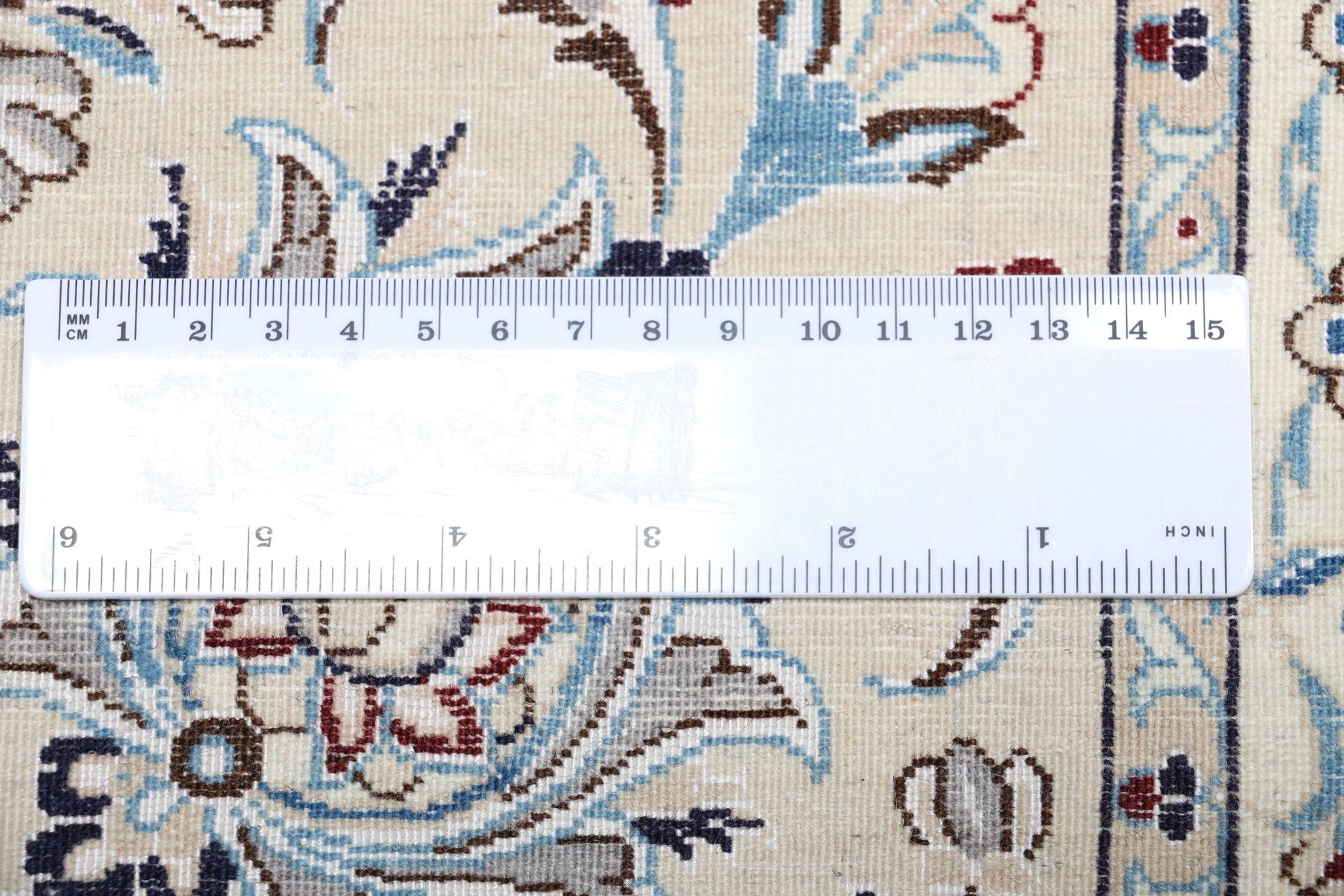 Nain Perserteppich 207 × 220 cm aus Wolle & Seide, handgeknüpft