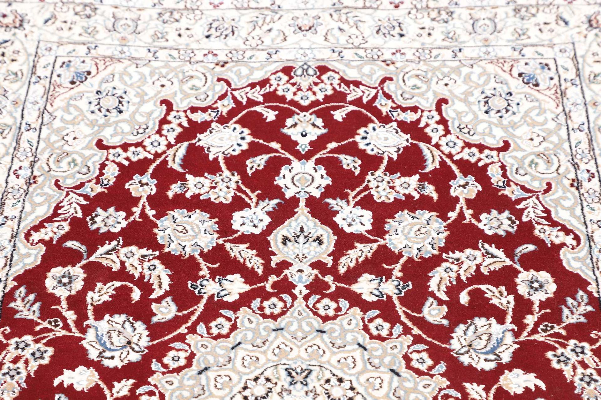 Nain Perserteppich 101 × 151 cm aus Wolle, handgeknüpft