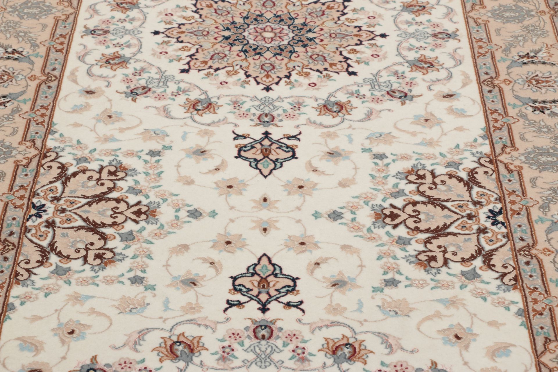Handgeknüpfter Isfahan Perserteppich 85 × 395 cm