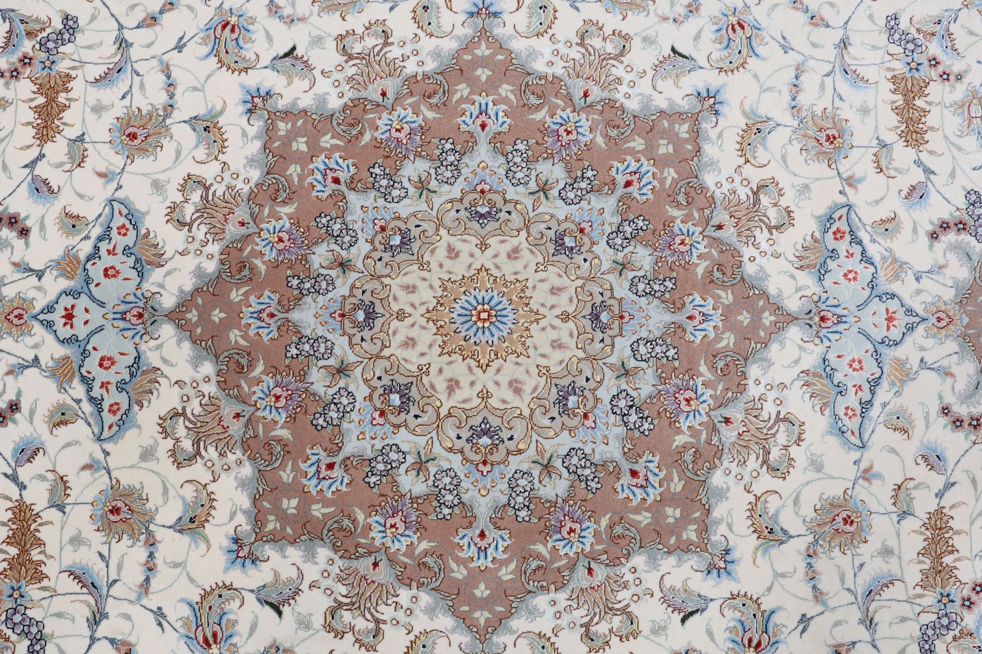 Handgeknüpfter Täbriz Perserteppich, 250 × 350 cm, Wolle & Seide