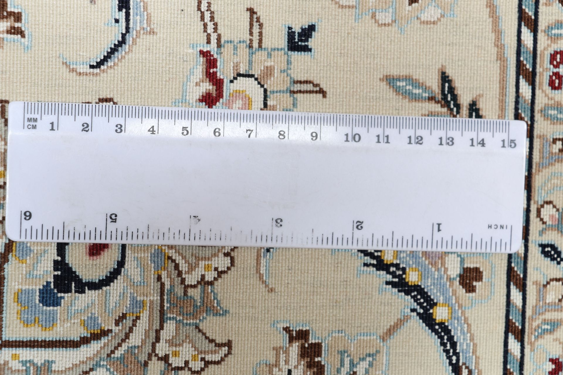 Nain Perserteppich 247 × 341 cm aus Wolle & Seide, handgeknüpft