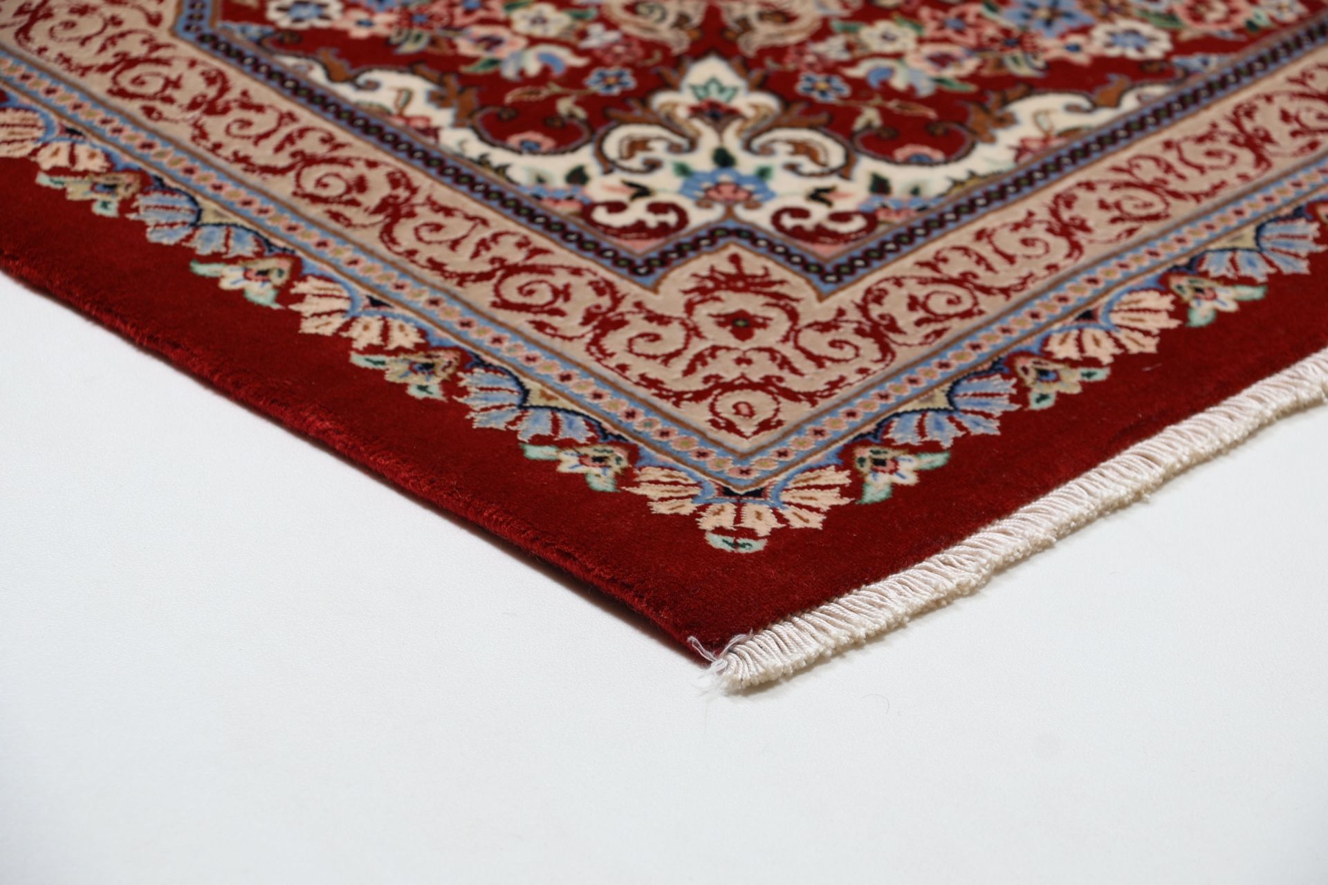 Handgeknüpfter Isfahan Perserteppich, 243 × 335 cm, Wolle & Seide