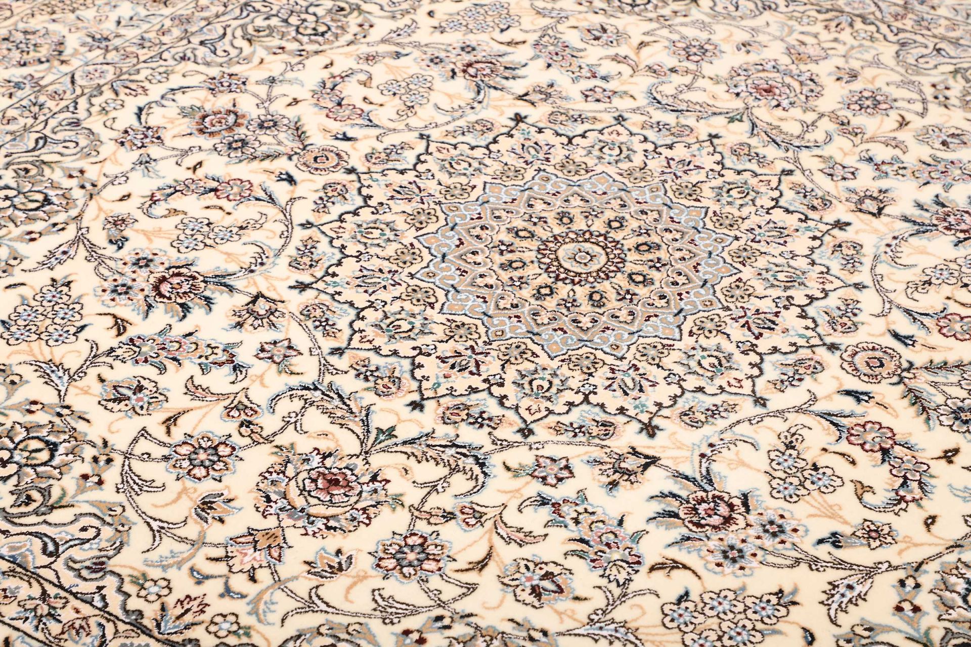 perserteppich-nain-216-x-209-cm-schurwolle-handgeknupft-exklusiv-6 Nain Perserteppich 216 × 209 cm aus Wolle, handgeknüpft