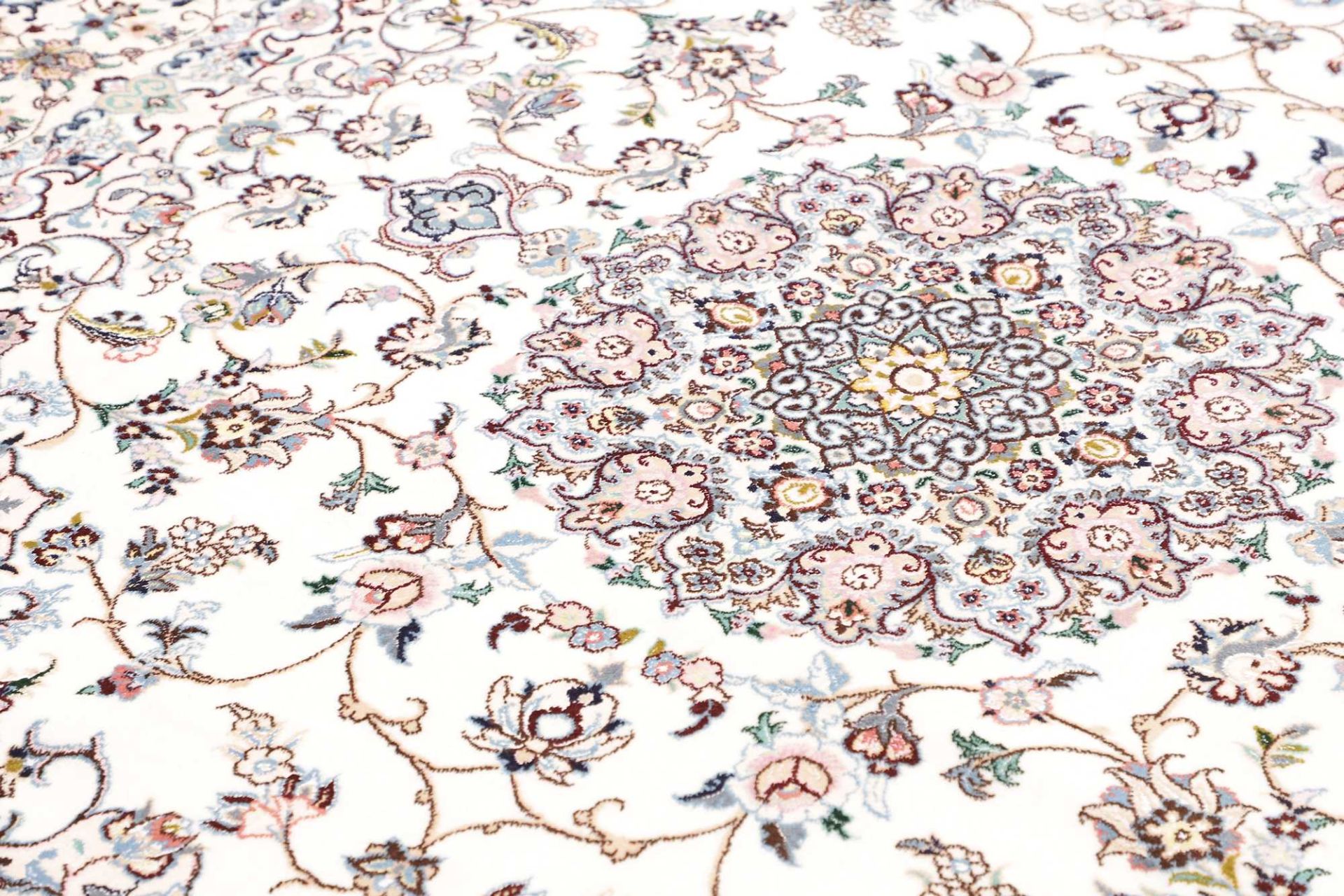 Nain Perserteppich aus Iran, 203 × 199 cm